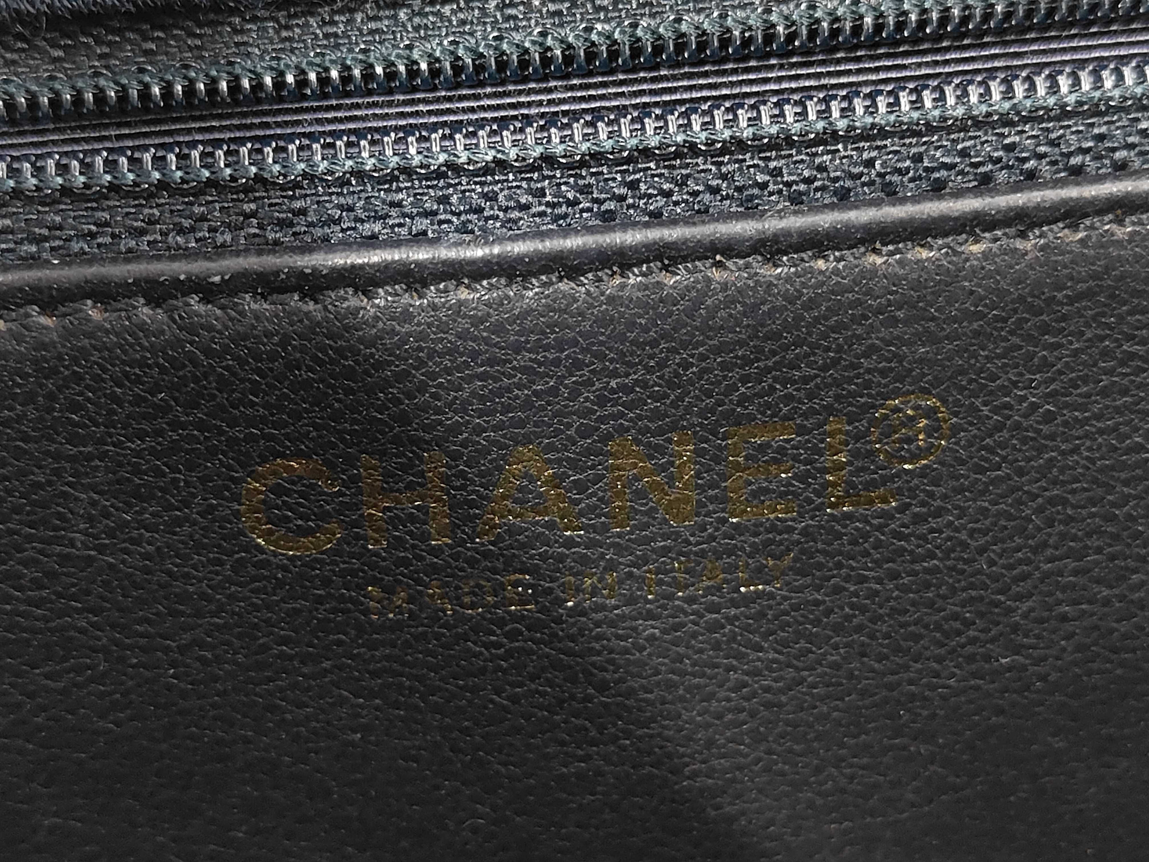 Cotton Matelassé Single Flap Shoulder Bag — view 11