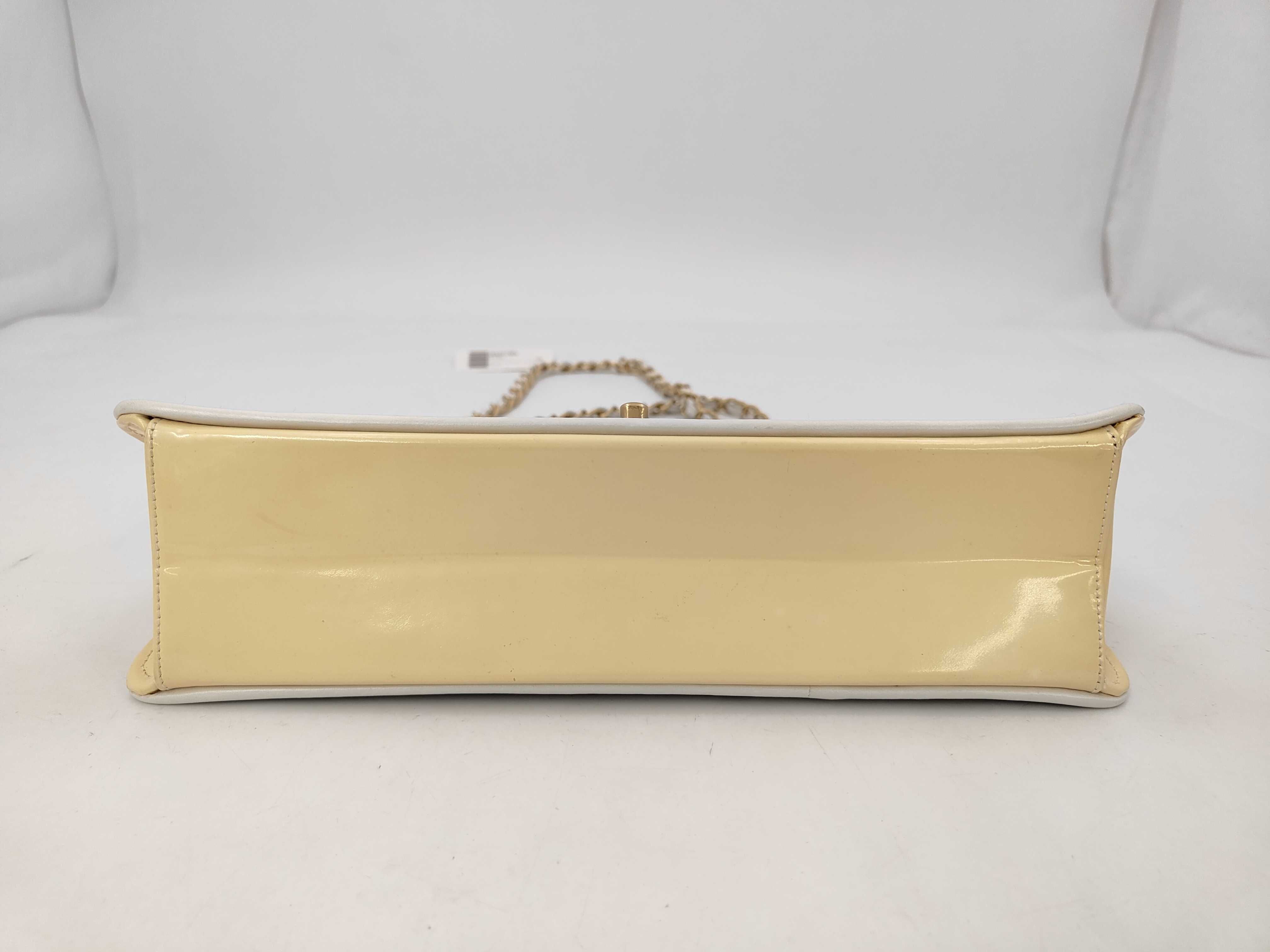 Cotton Matelassé Single Flap Shoulder Bag — view 4