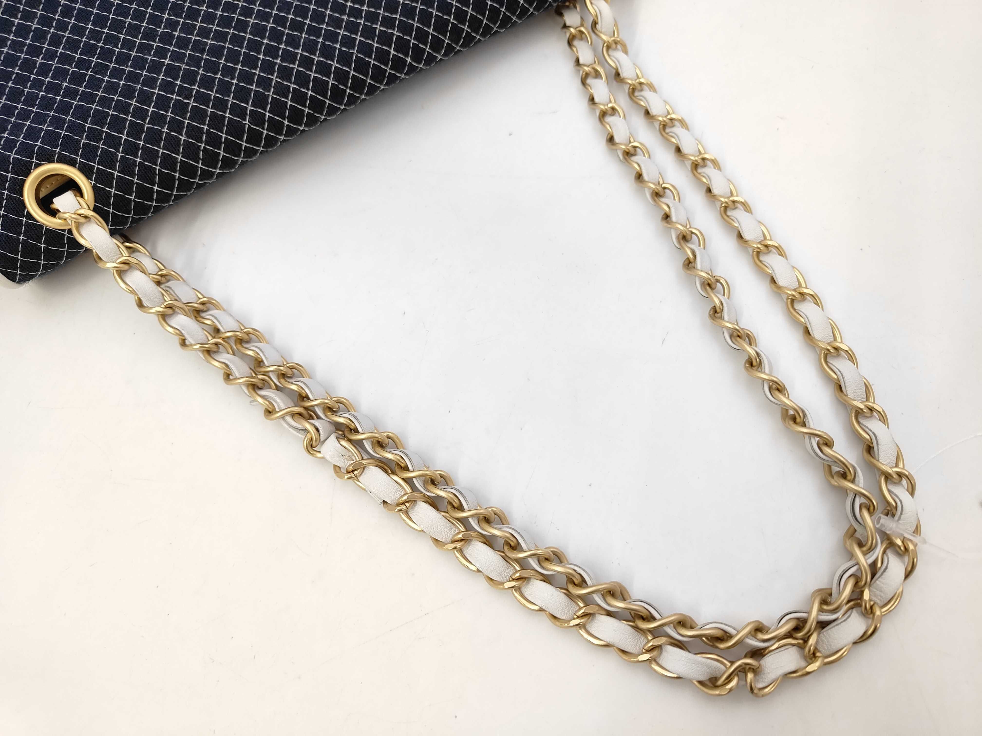 Cotton Matelassé Single Flap Shoulder Bag — view 5
