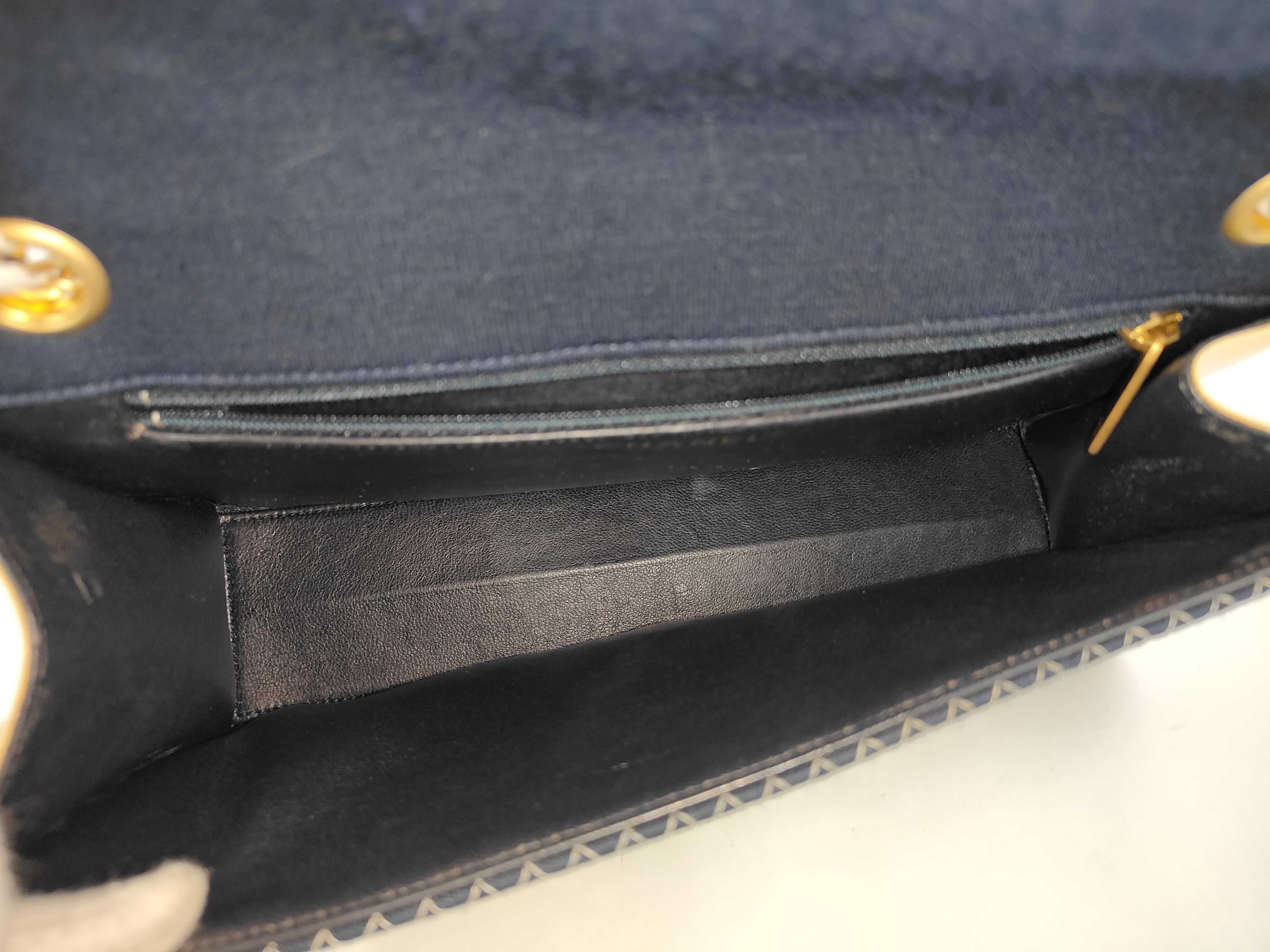 Cotton Matelassé Single Flap Shoulder Bag — view 10