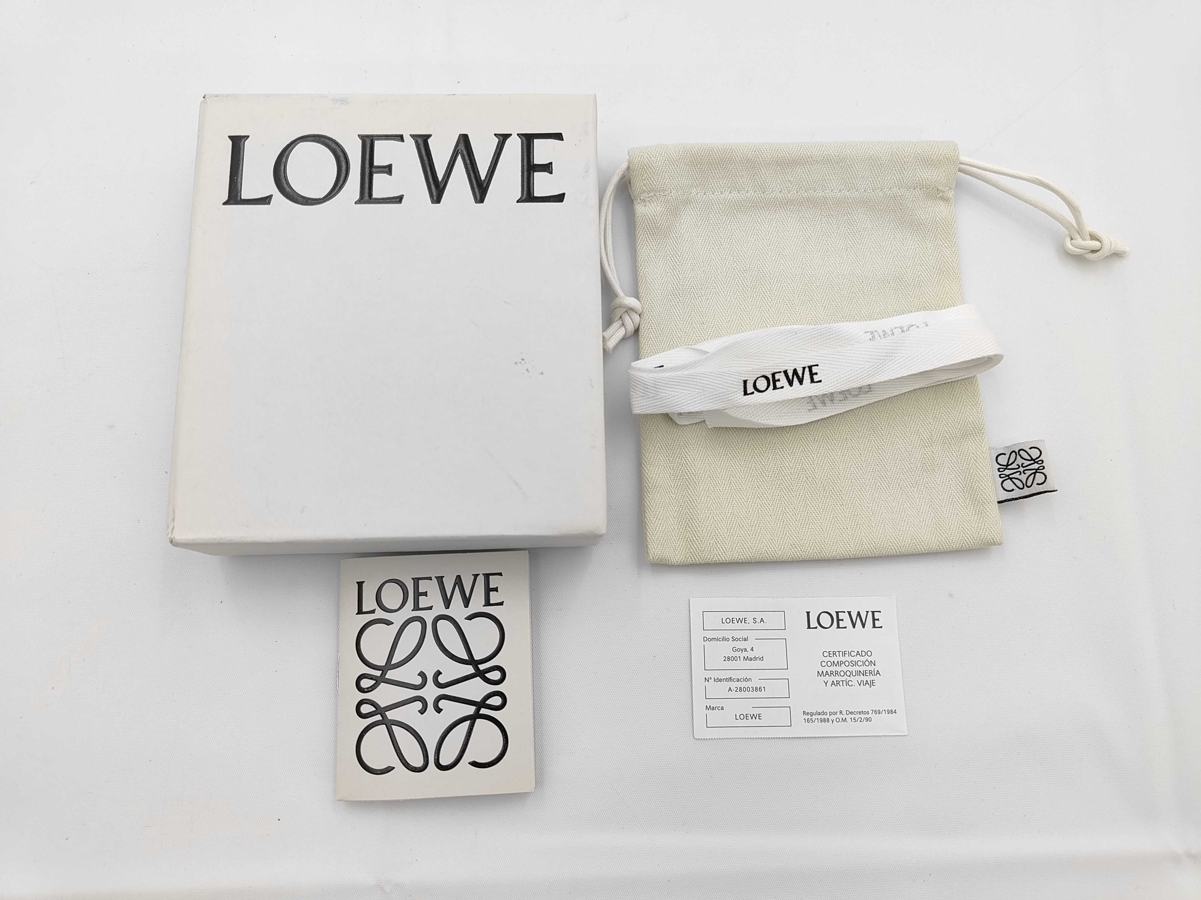 coin case — view 9