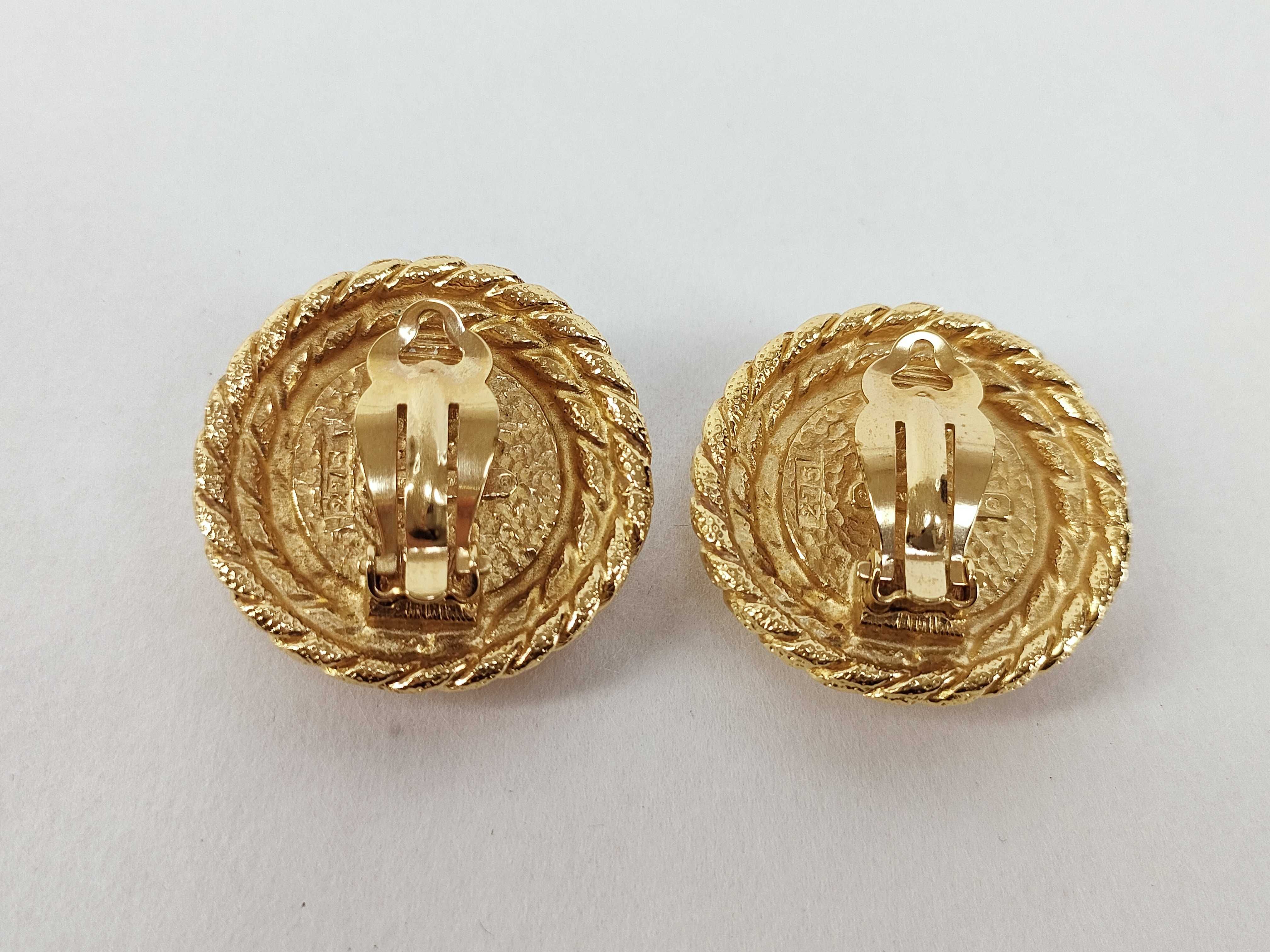 Earrings — view 3