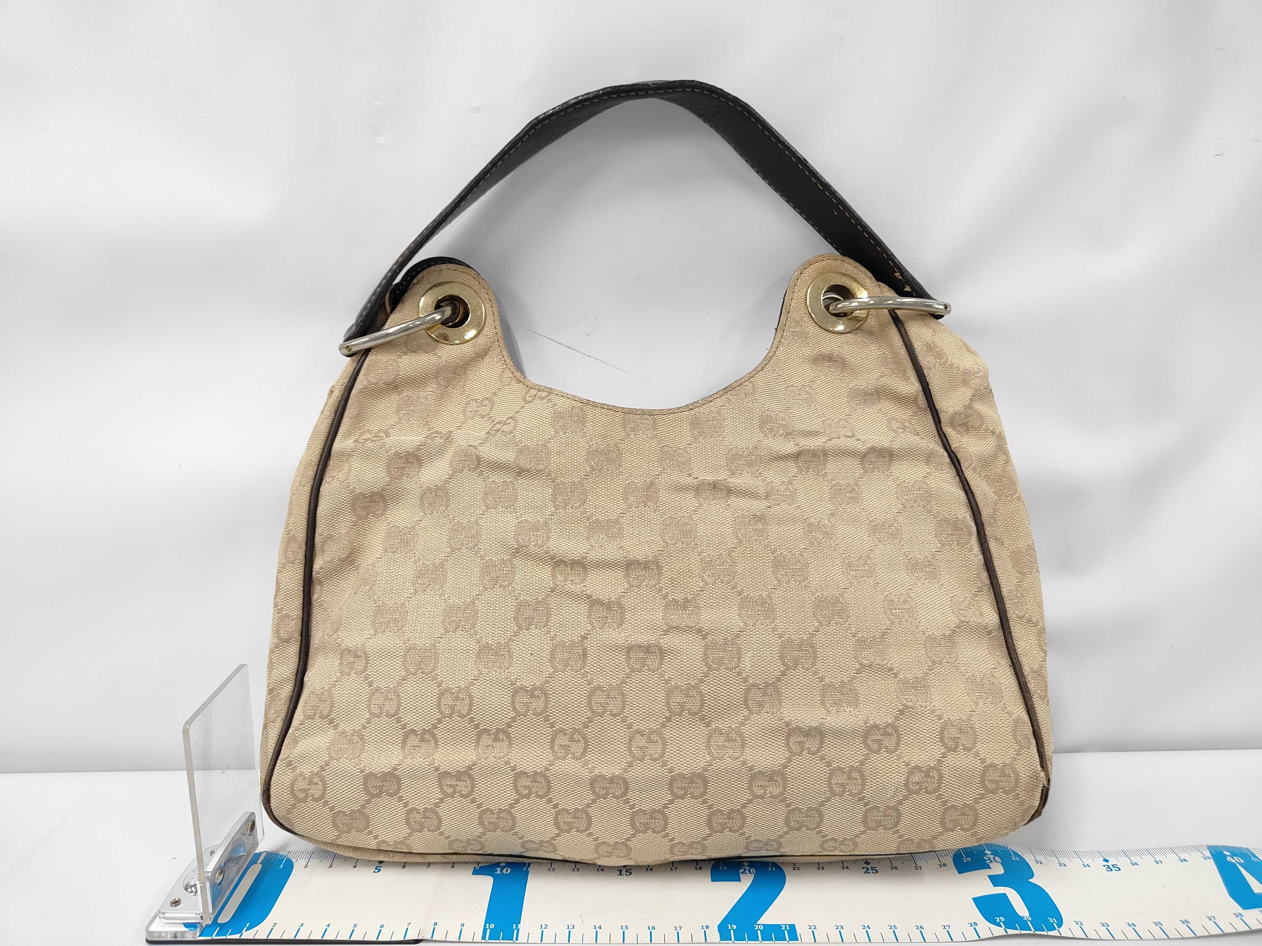 GG Canvas Shoulder Bag — view 2