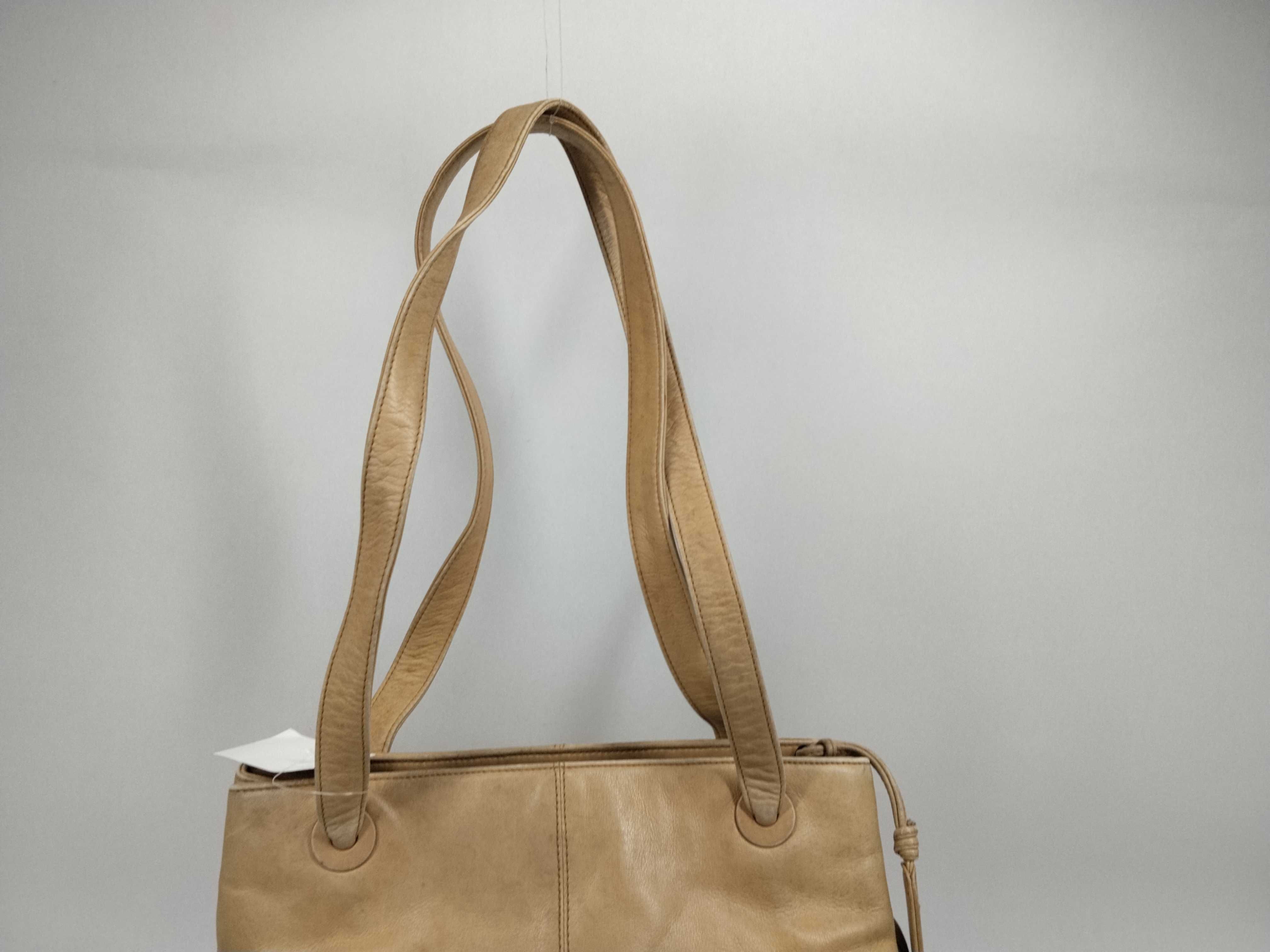 Calfskin Coco Mark Leather Handbag — view 4