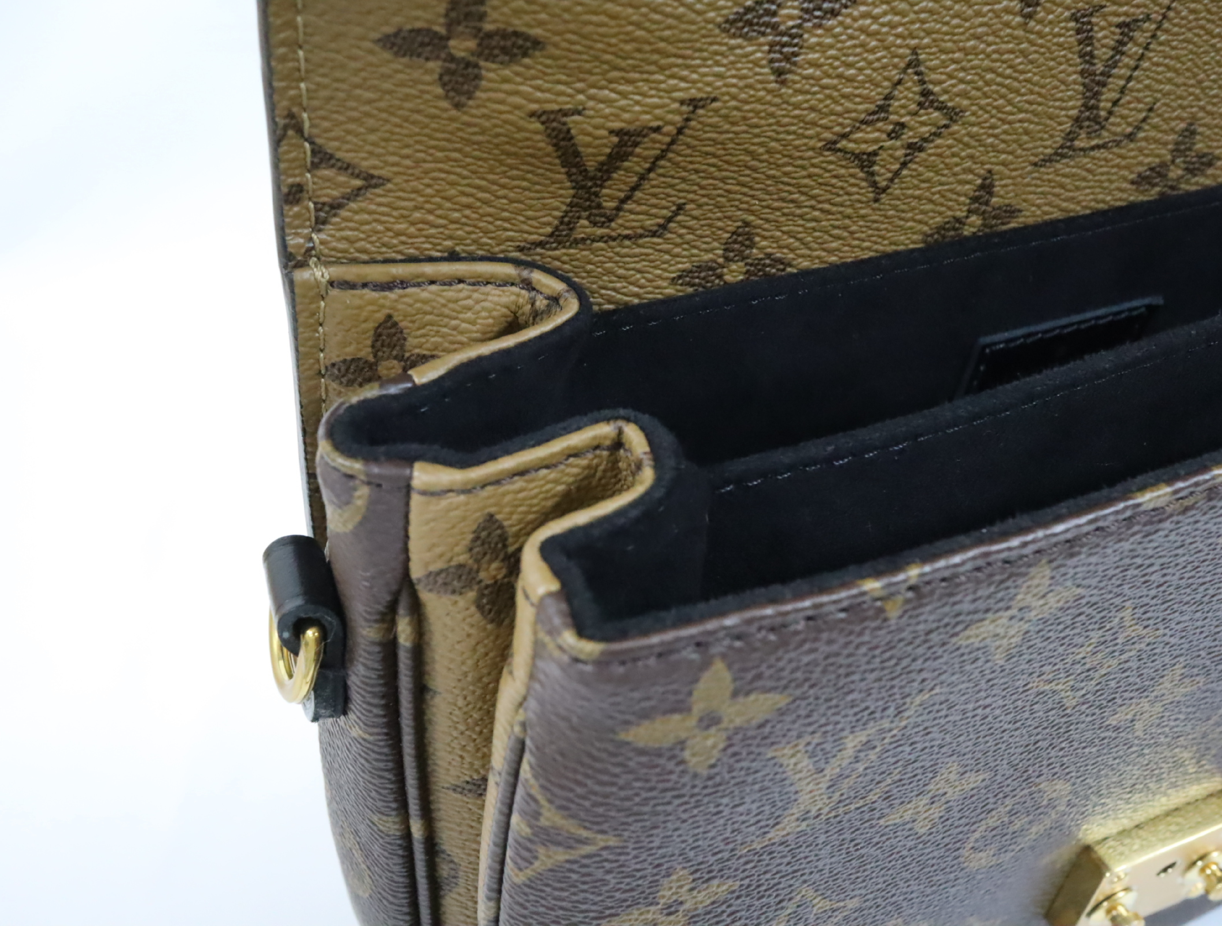 Monogram Reverse Pochette Metis MM M44876 (RFID detected) Shoulder Bag — view 14