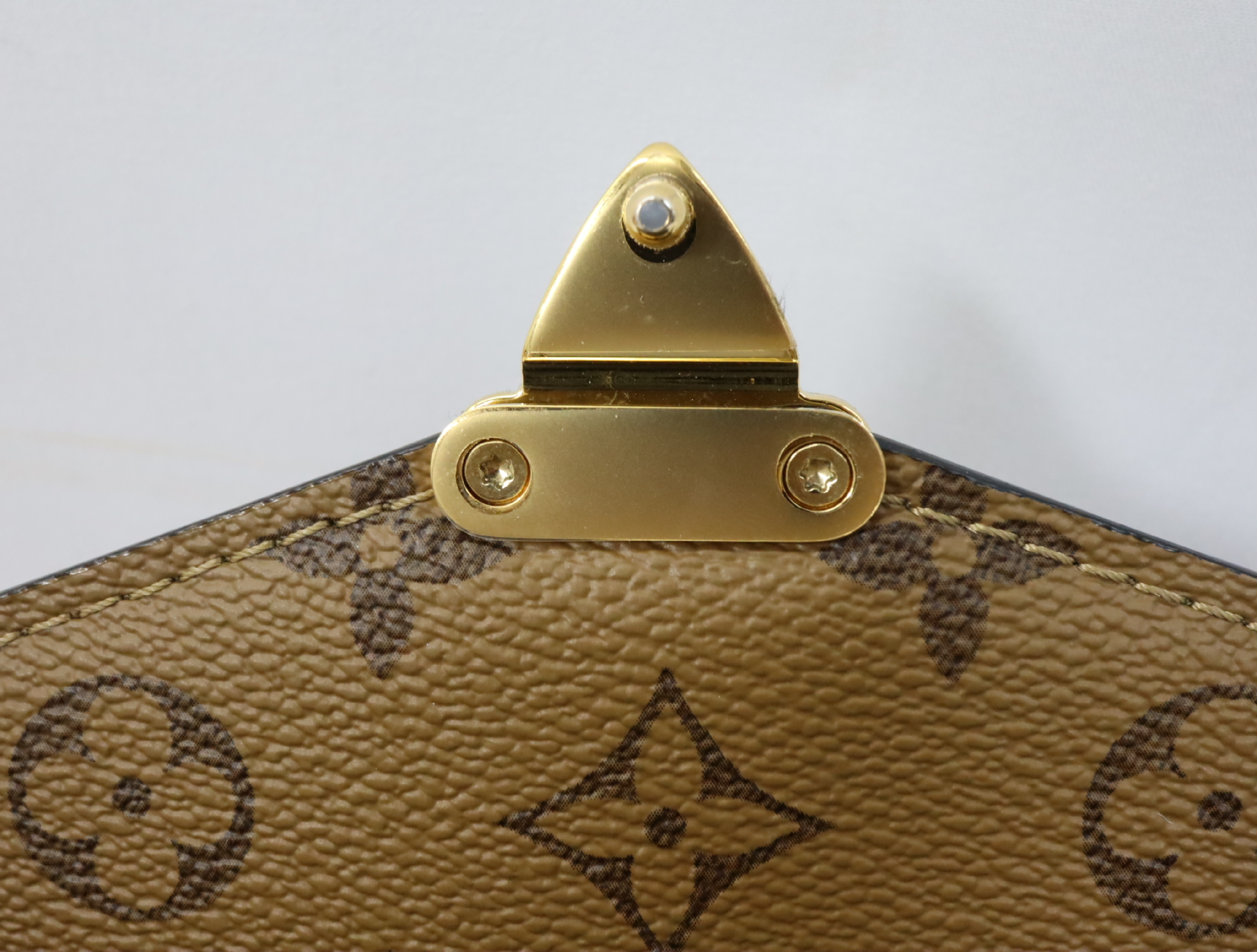 Monogram Reverse Pochette Metis MM M44876 (RFID detected) Shoulder Bag — view 15