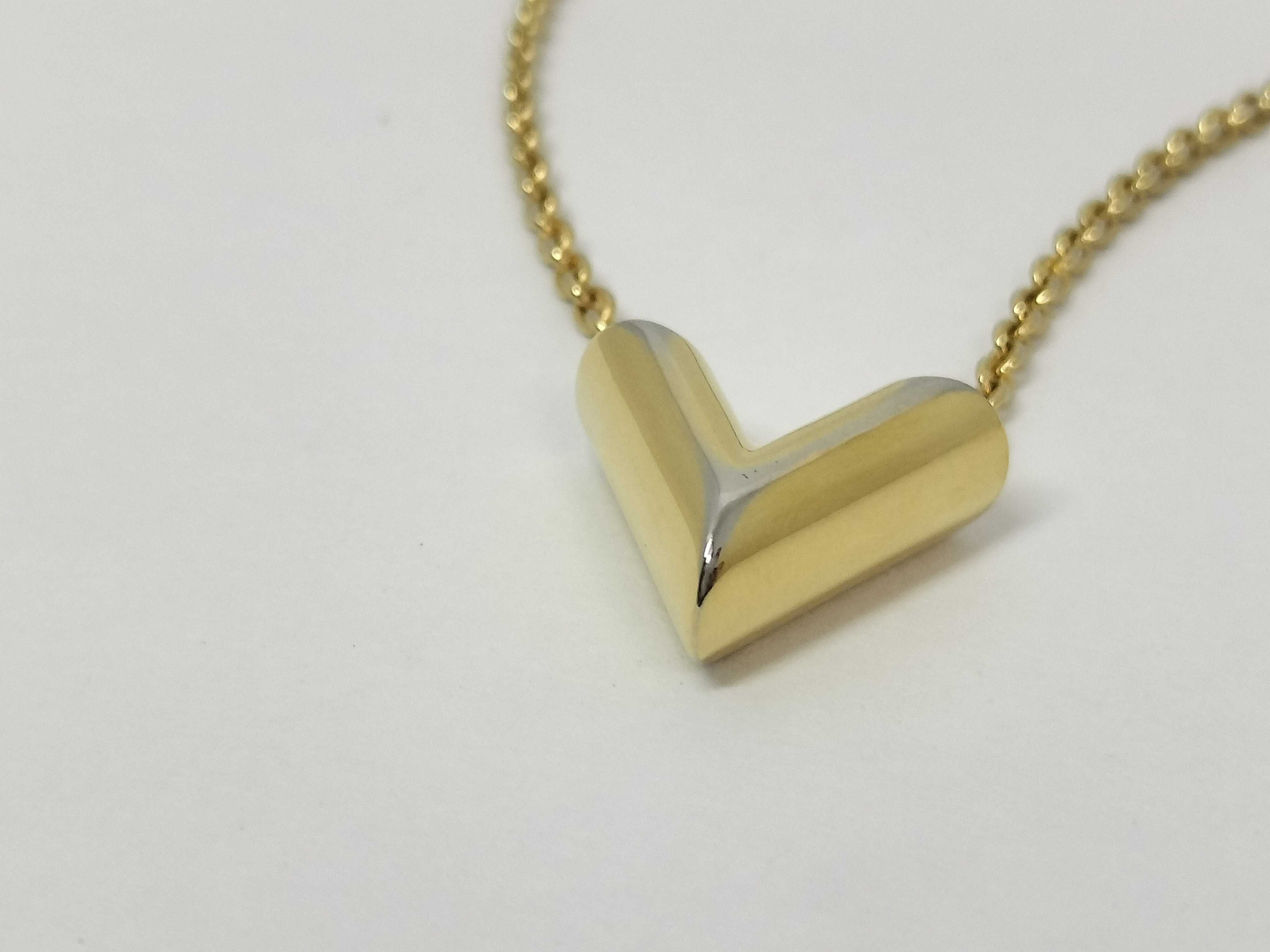 Essential V Necklace GP M00857 OB0233 Necklace — view 3