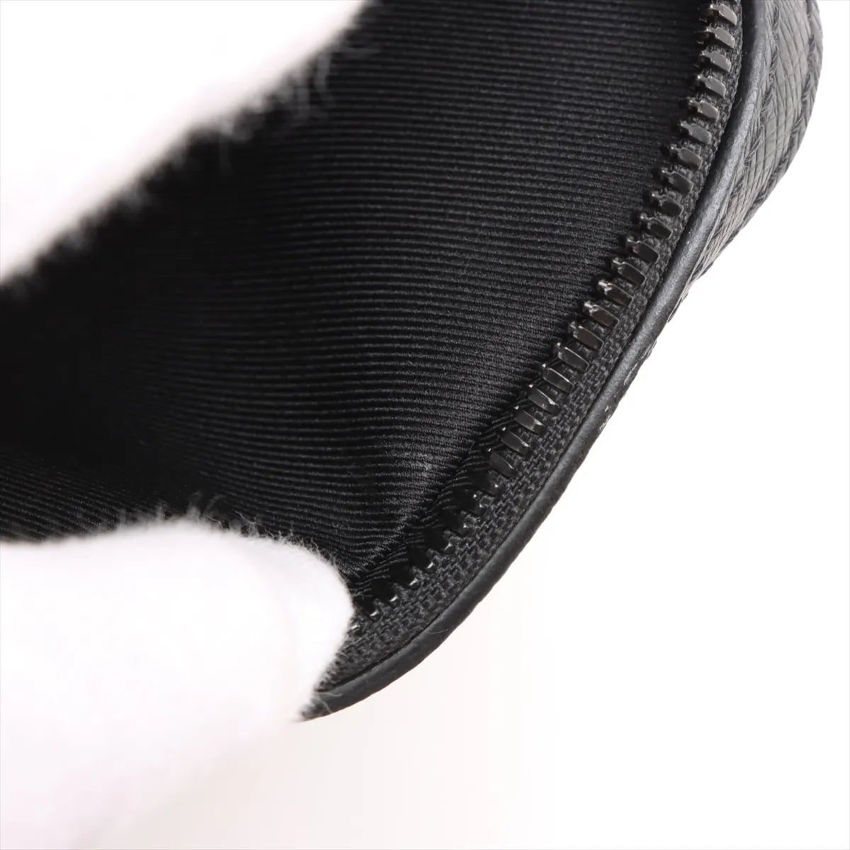 Taiga Rainbow Danube Messenger M30332 Black x Multicolor RFID reaction available — view 9
