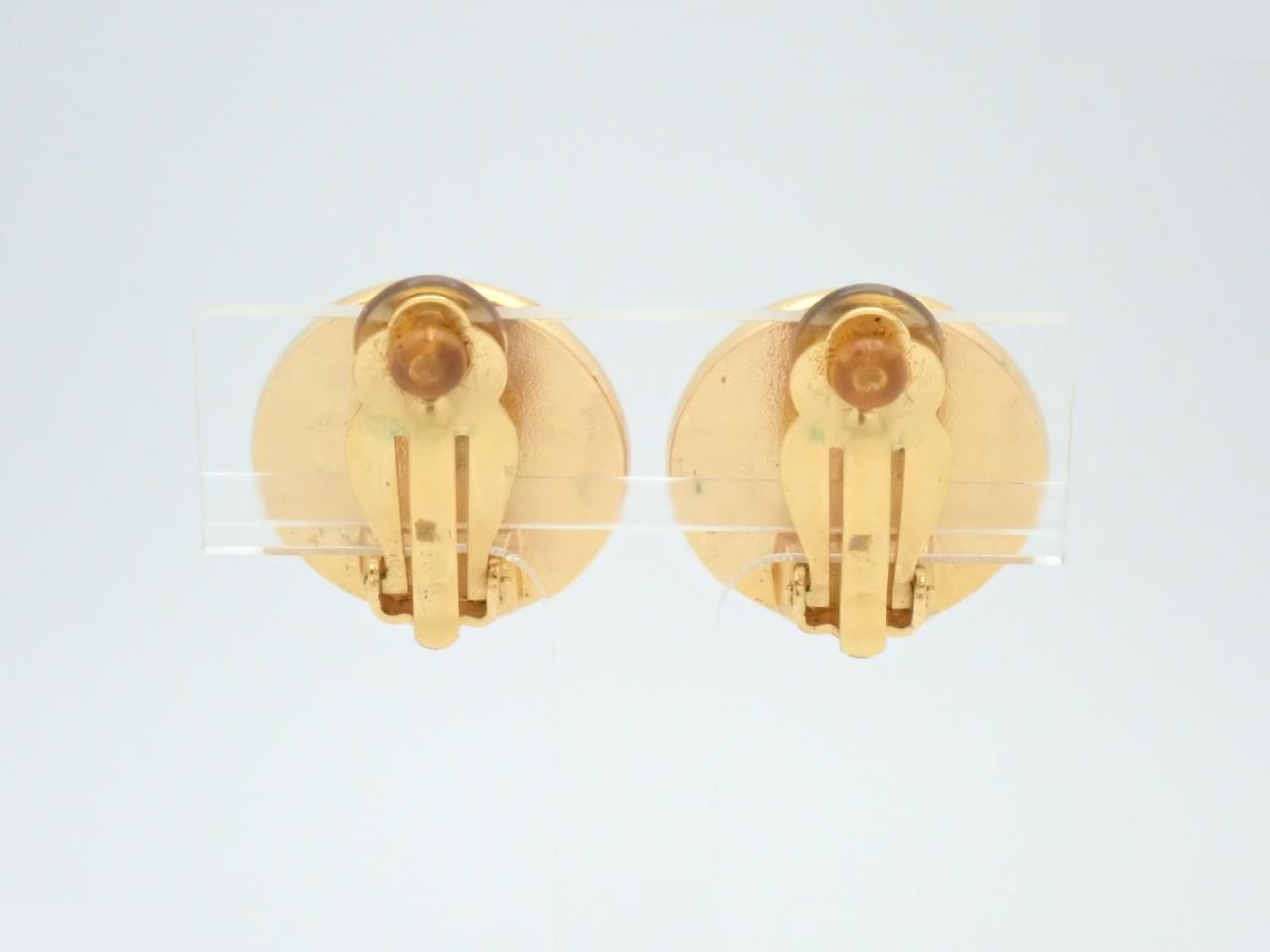 Vintage Classic (Precious Metal) Earrings — view 2