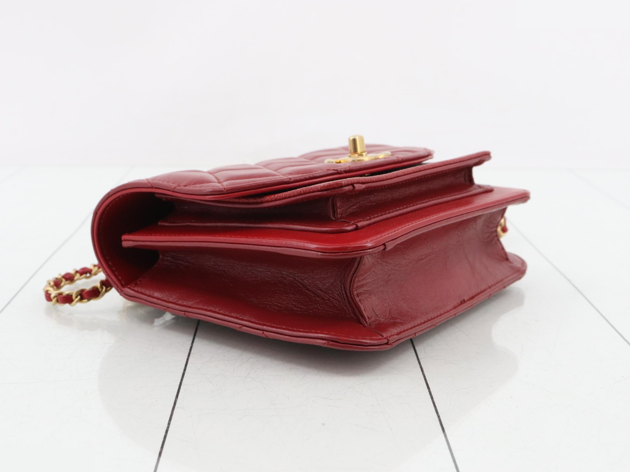 Leather/Caviar Skin Turn-Lock 2-Way Handbag — view 5