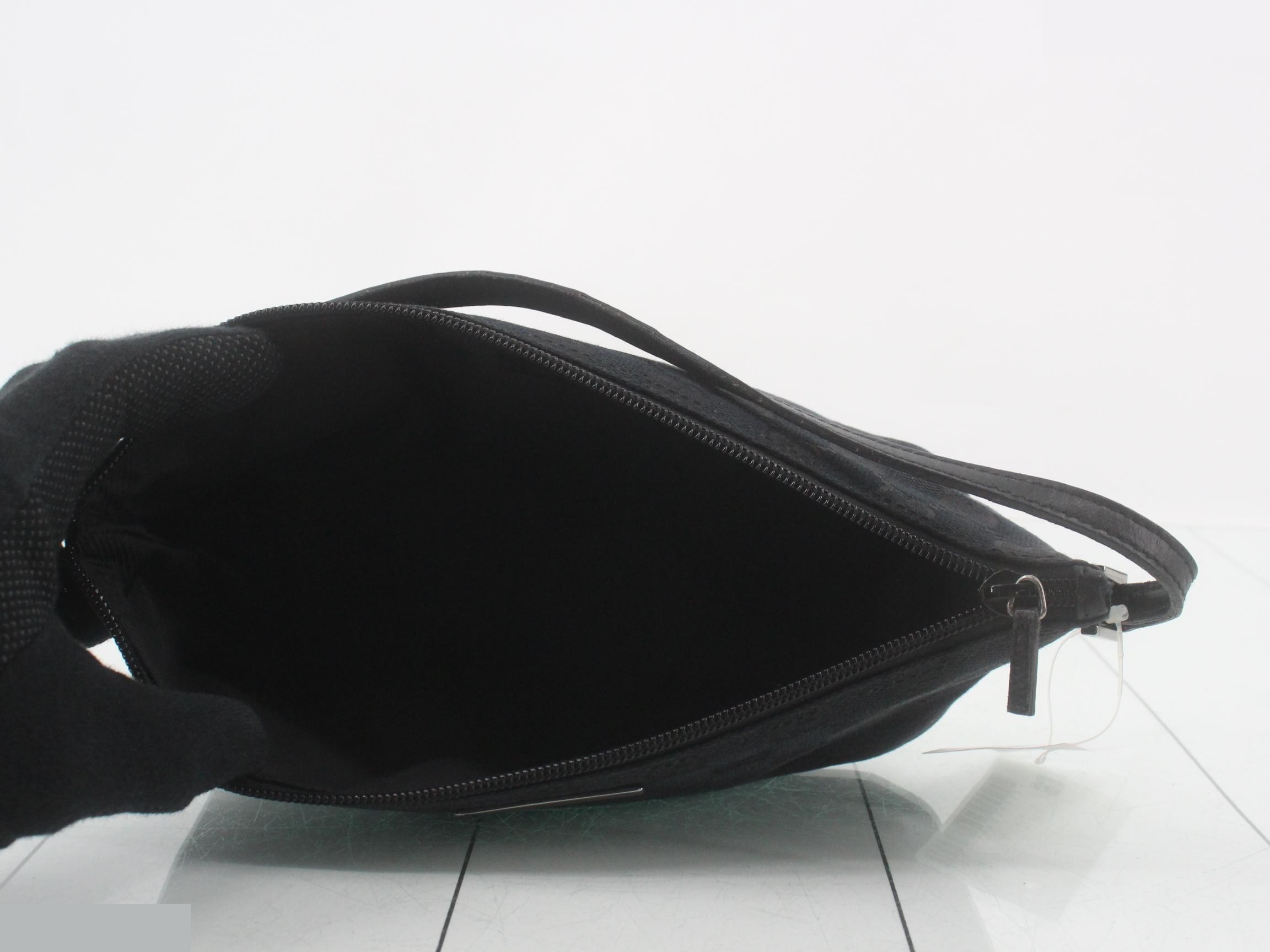 GG Canvas Accessory Pouch Bag — view 4