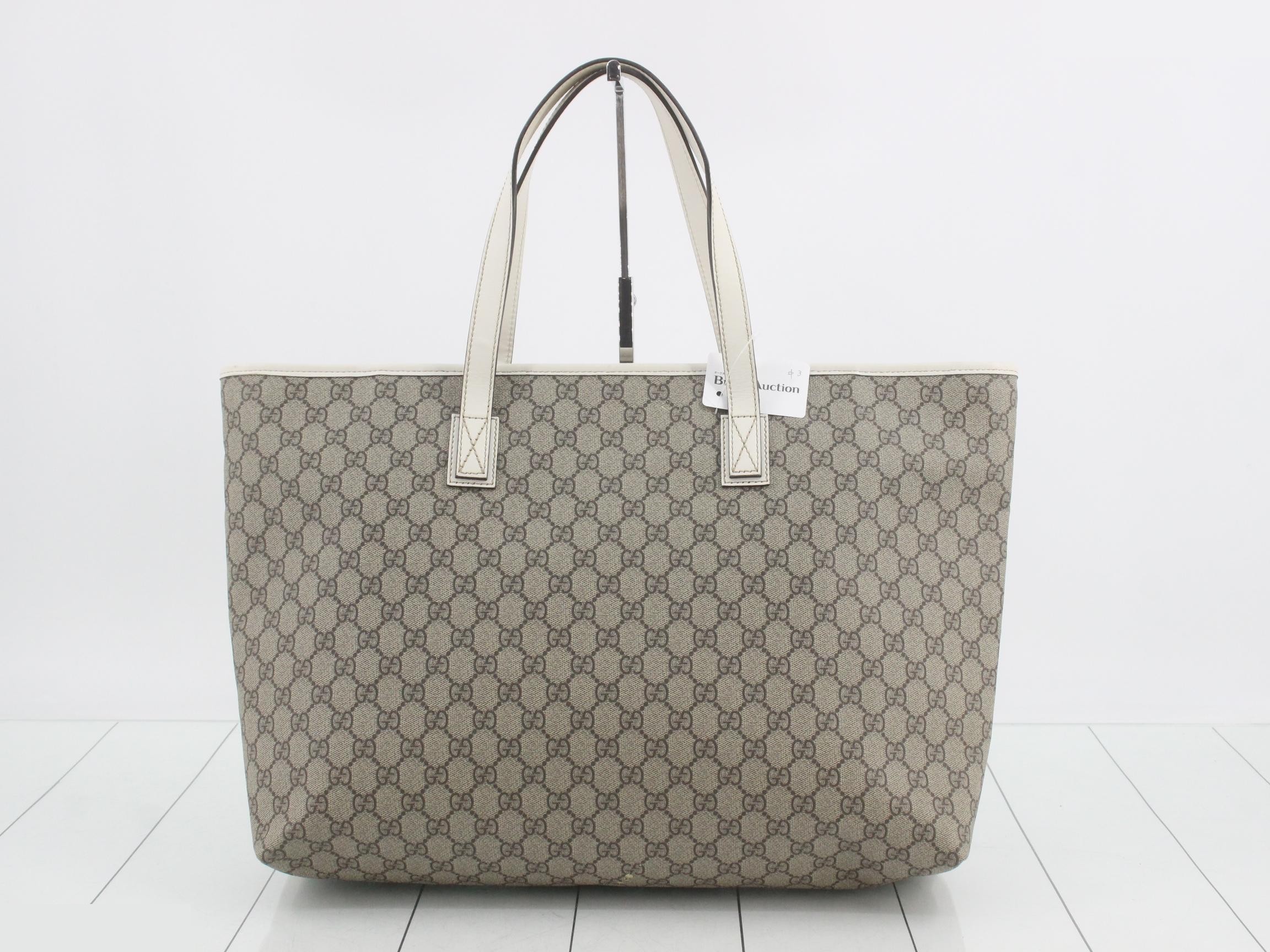 GG Supreme Tote Bag 211120 — view 2