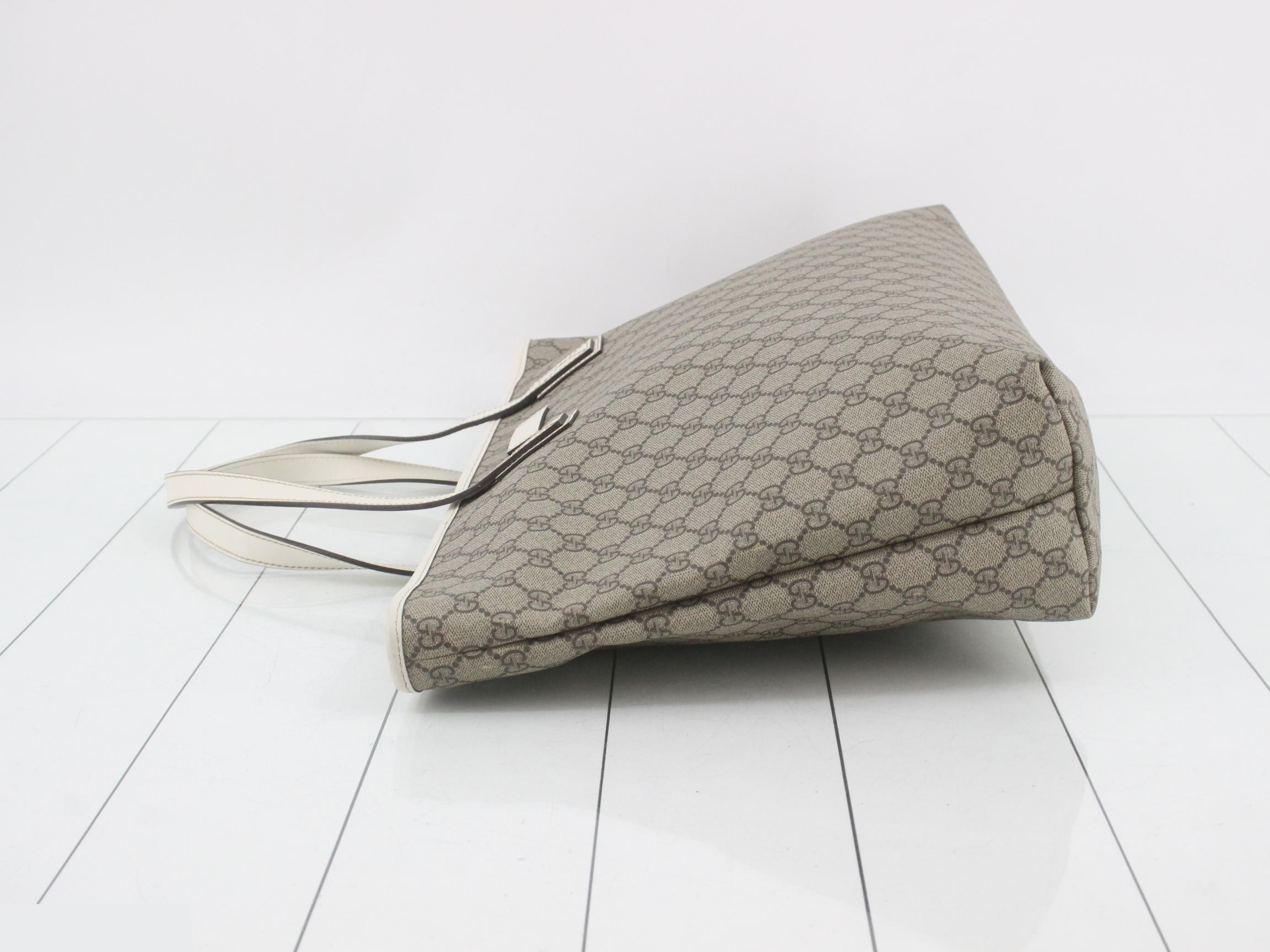 GG Supreme Tote Bag 211120 — view 4