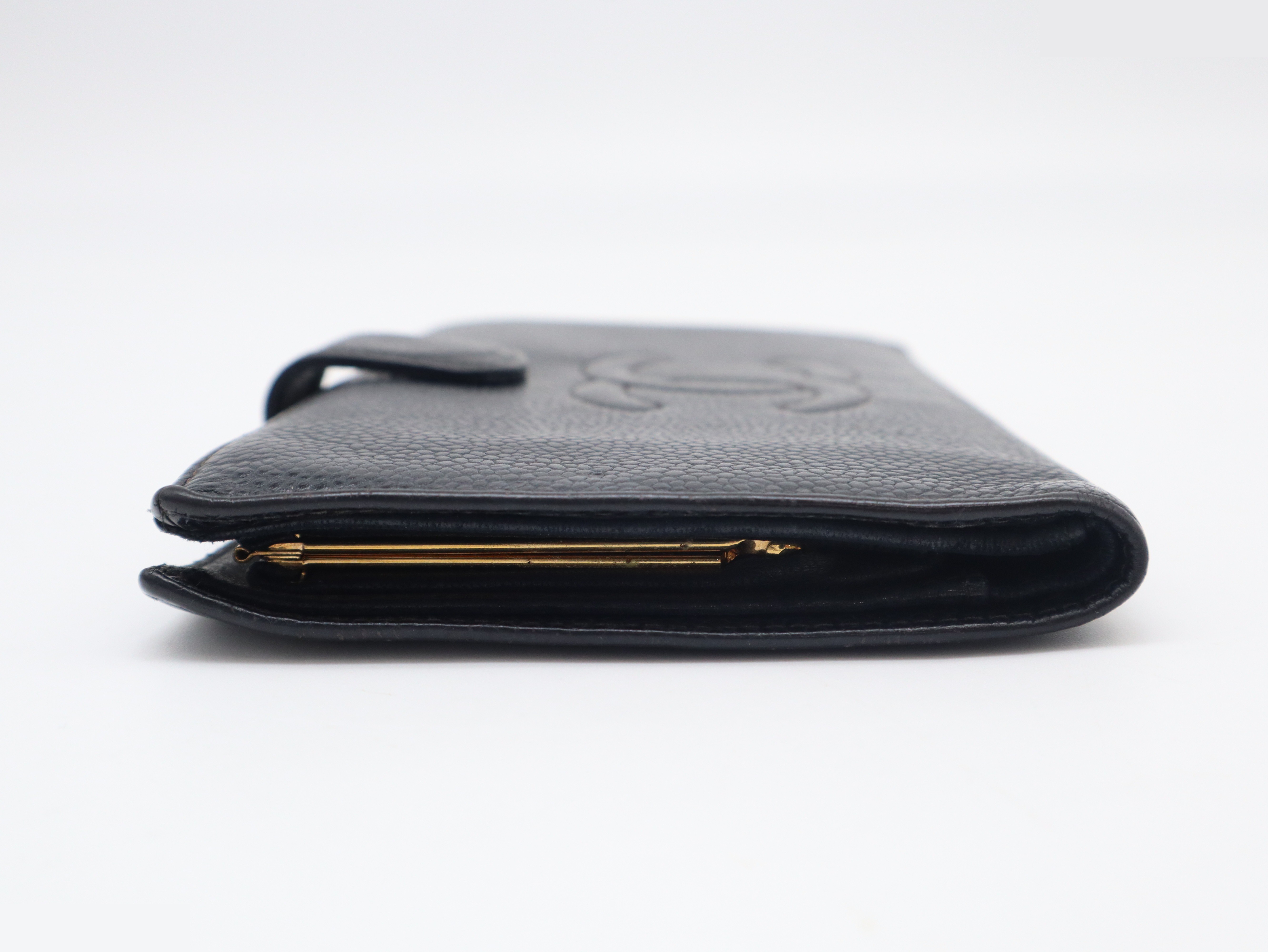 Caviar leather bi-fold wallet with Coco Mark, black — view 5