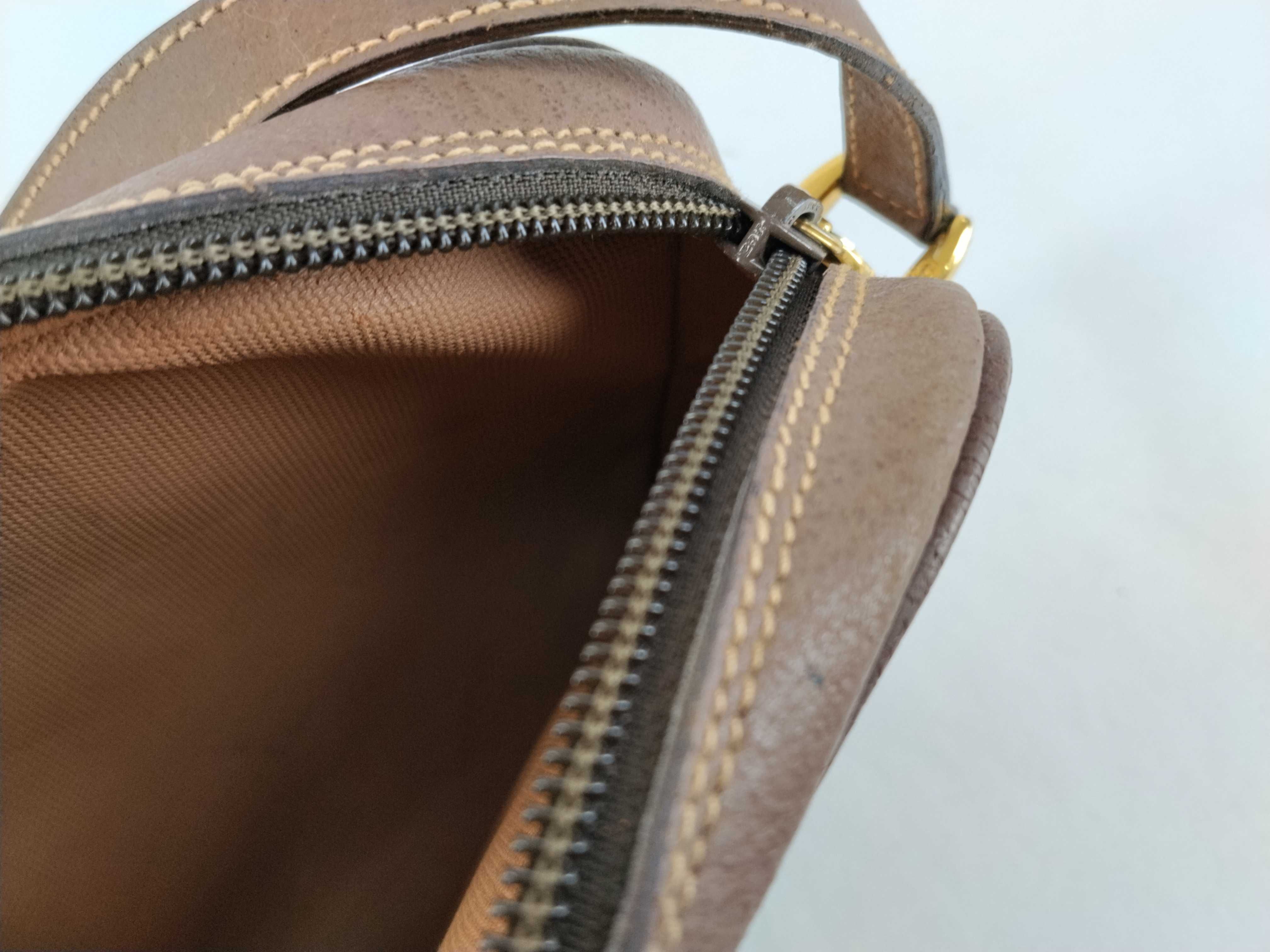 GG Supreme Shoulder Bag GUCCI001-58-6594 — view 12
