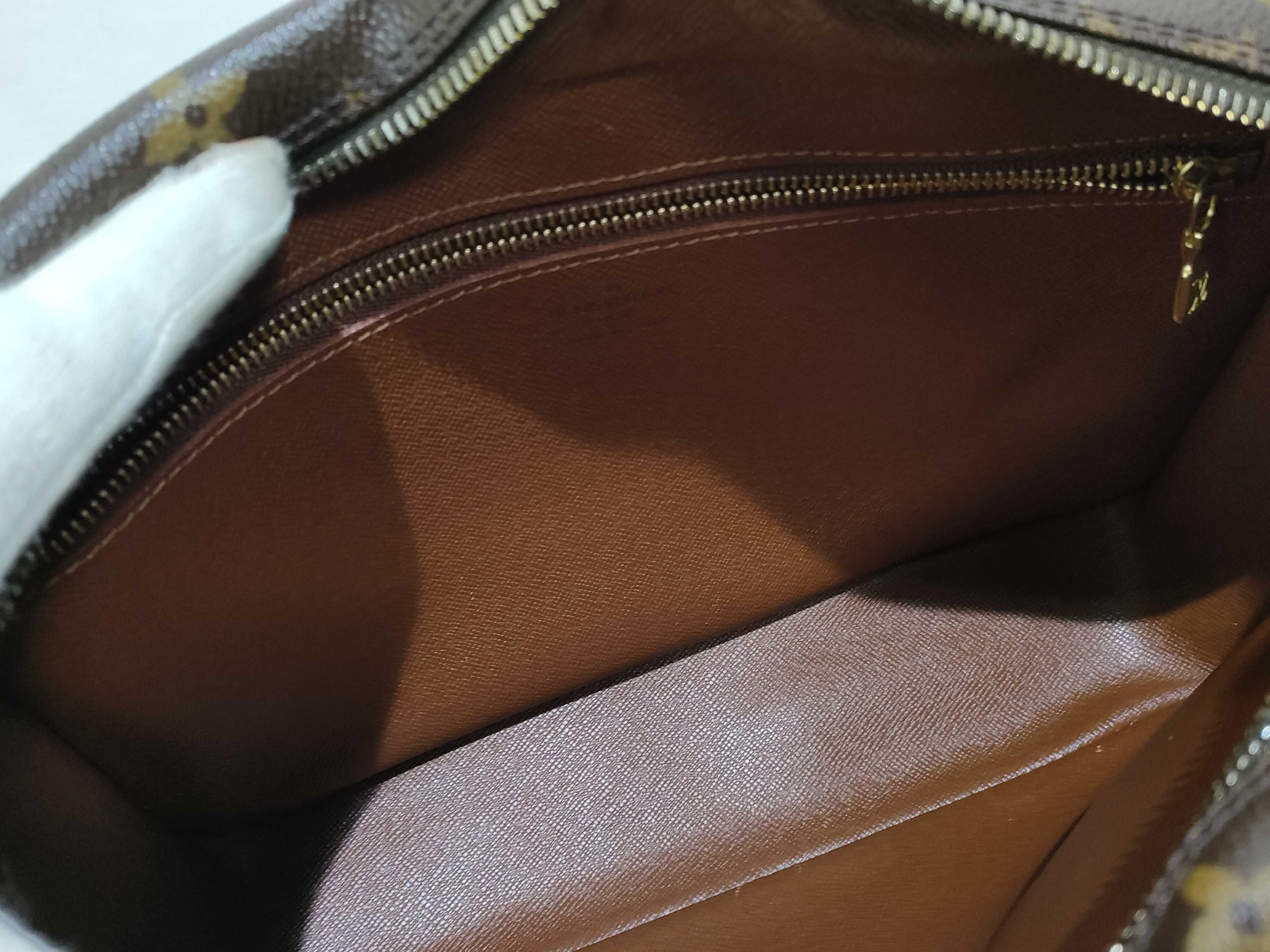 Monogram M51274 Monogram Trocadero 27 Shoulder Bag with Box — view 9