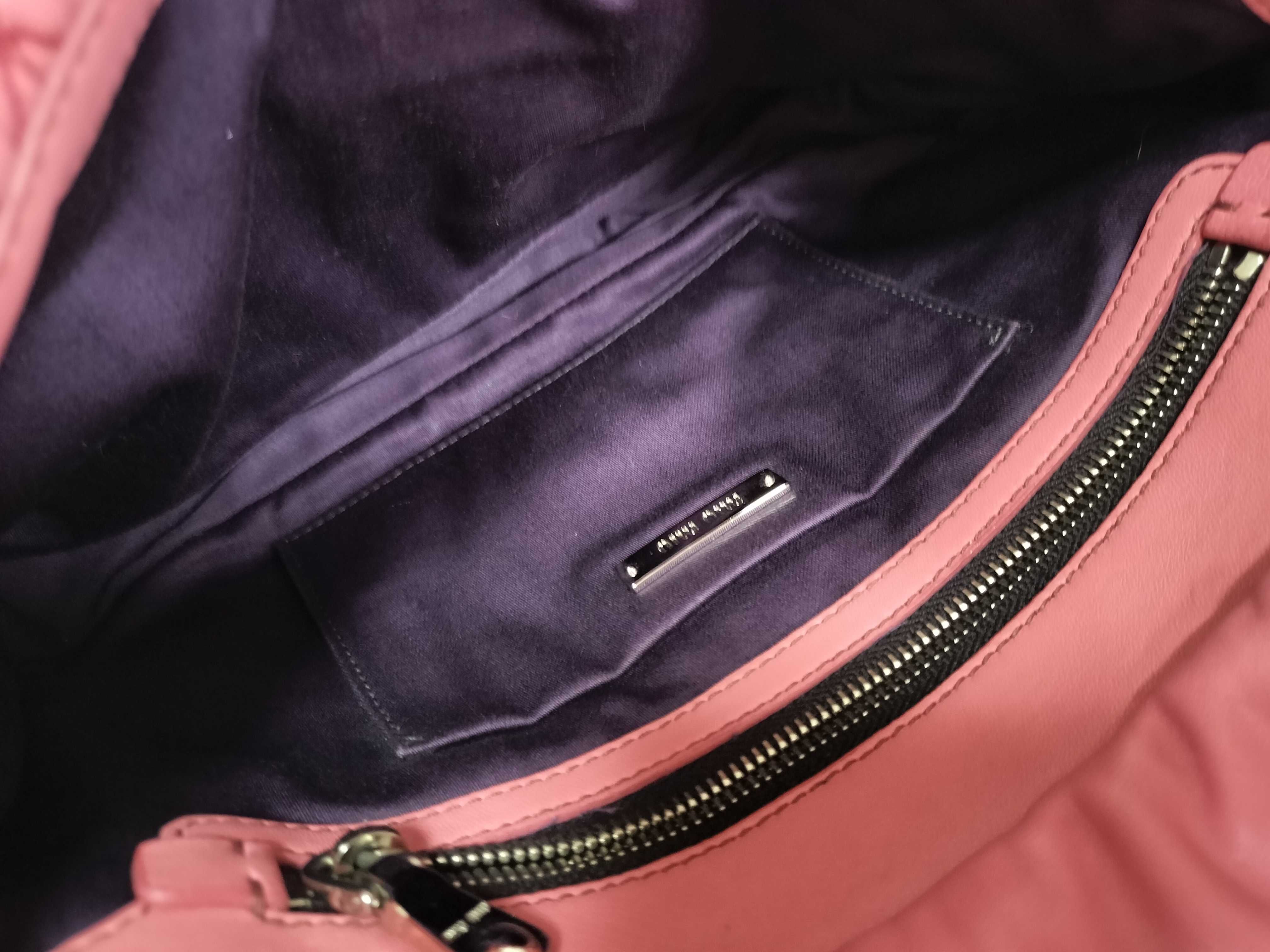 Nappa Crystal Leather Pink Silver Matelassé Shoulder Bag — view 10