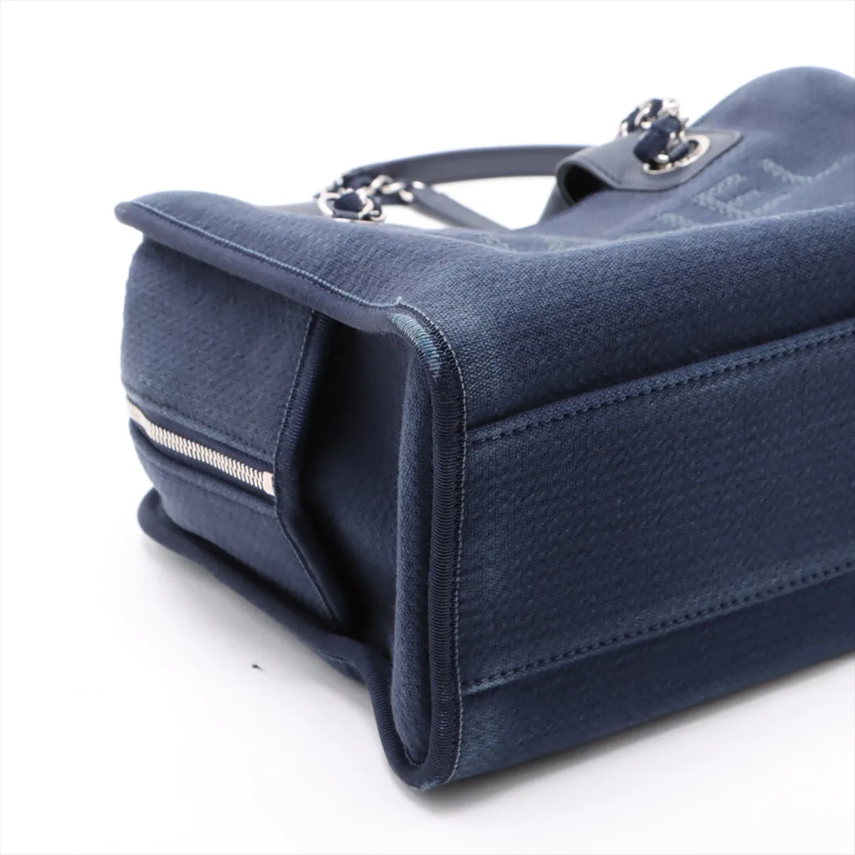 Deauville Canvas x Leather 2WAY Handbag Navy Silver Hardware CEHHA56A Random Plate — view 4