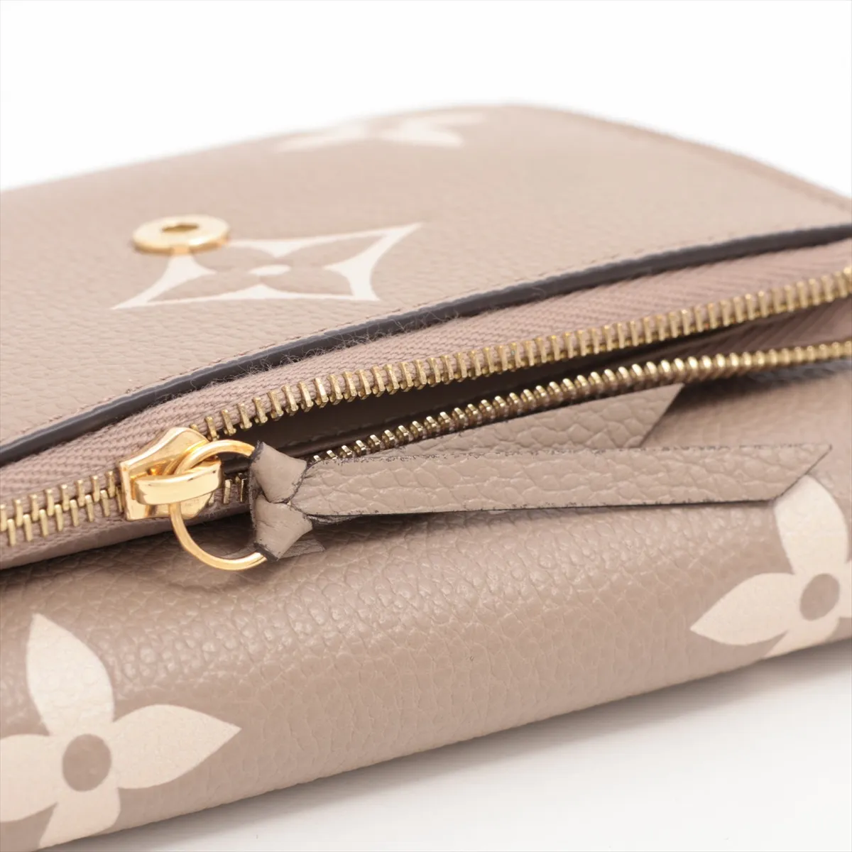 Bicolor Monogram Empreinte Portefeuille Victorine M81861 Tourtrell Crème Compact Wallet (RFID detected) — view 8