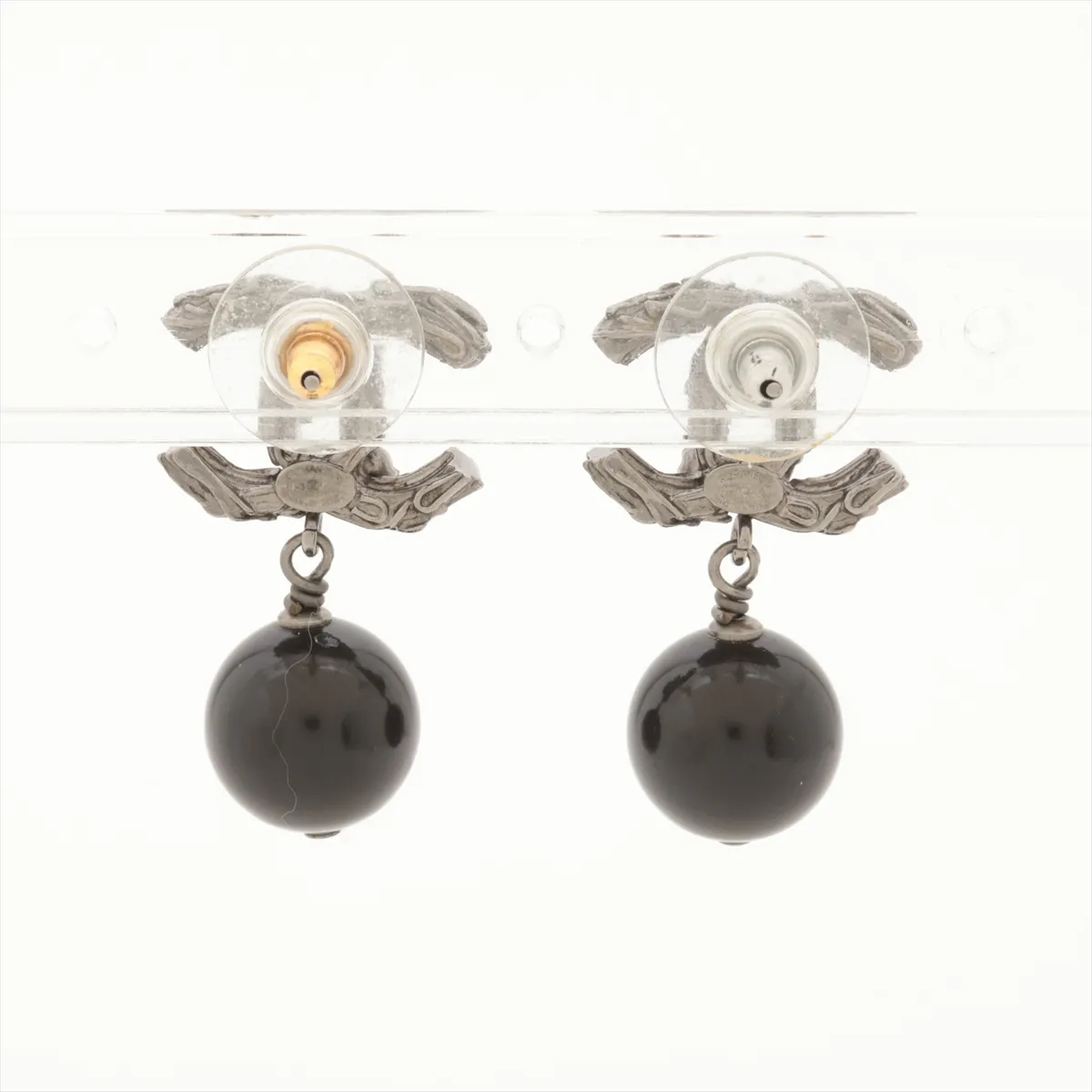 Coco Mark B12A Earrings (Pair) Metal x Rhinestone Silver — view 2