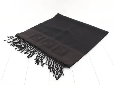 FF logo scarf (with tags)