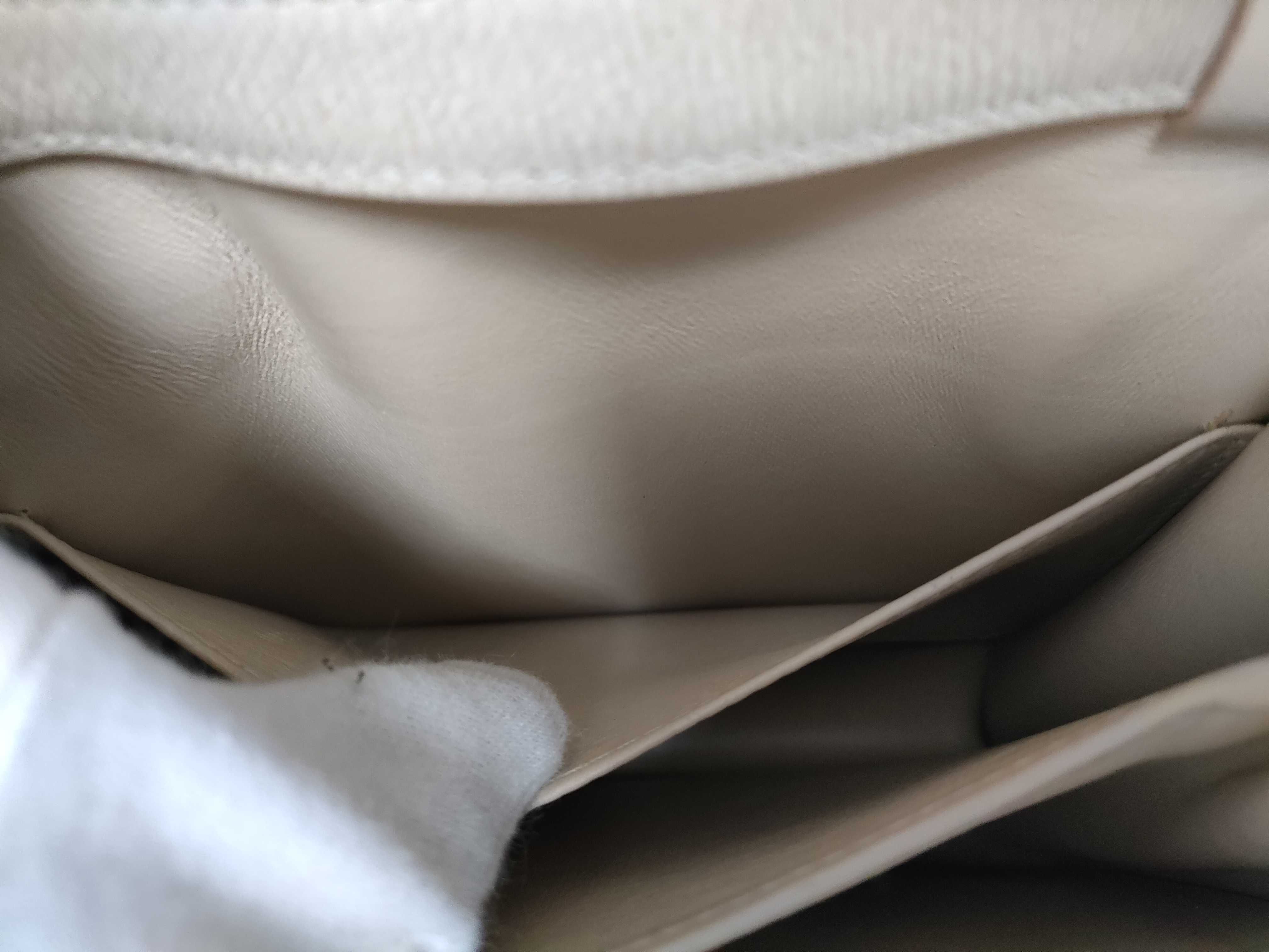 Classic Box Linen Color Calf Leather Small Shoulder Bag — view 14