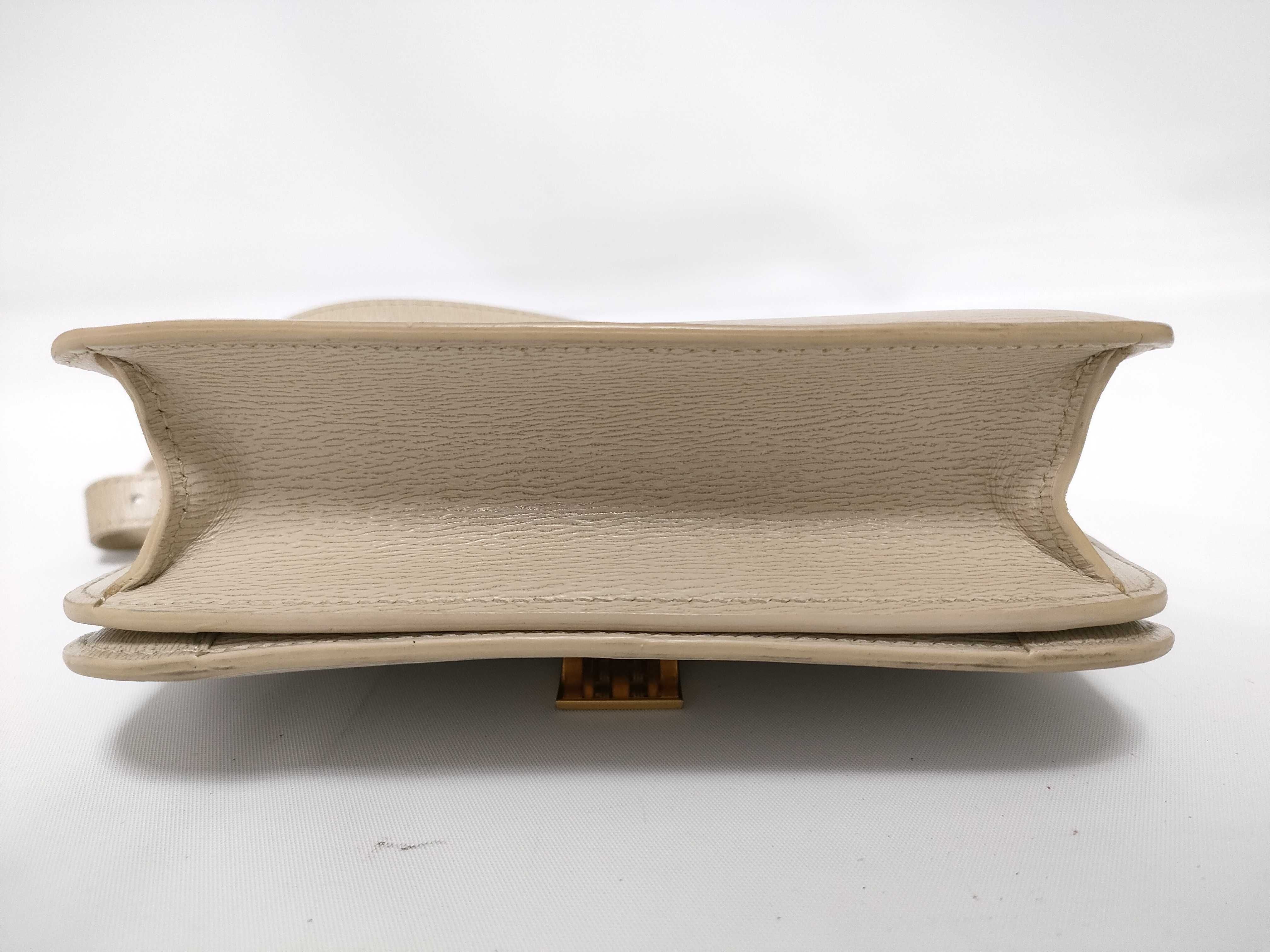 Classic Box Linen Color Calf Leather Small Shoulder Bag — view 3
