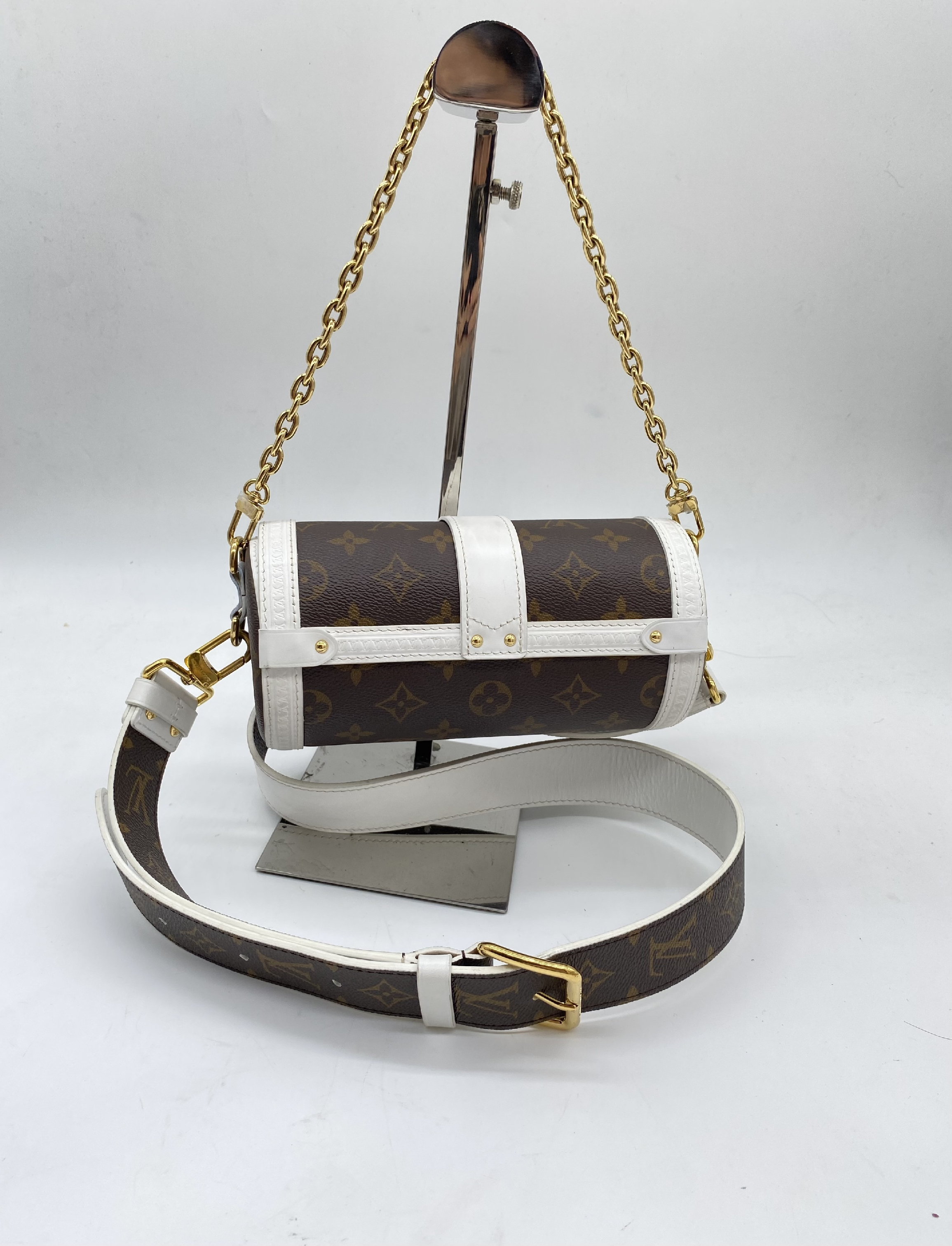 Monogram Papillon Trunk M81485 Shoulder Bag (IC chip detected) — view 2