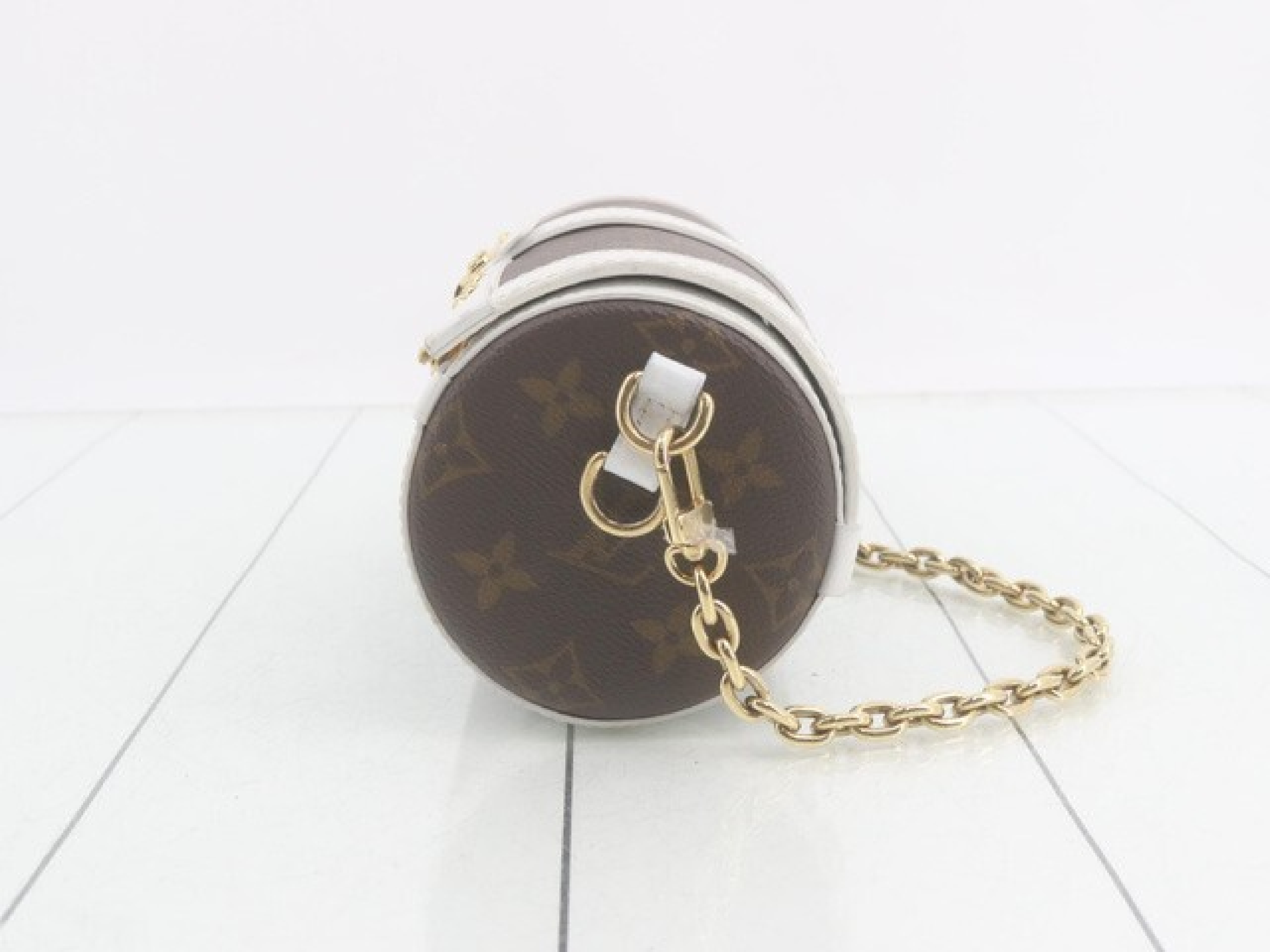 Monogram Papillon Trunk M81485 Shoulder Bag (IC chip detected) — view 5