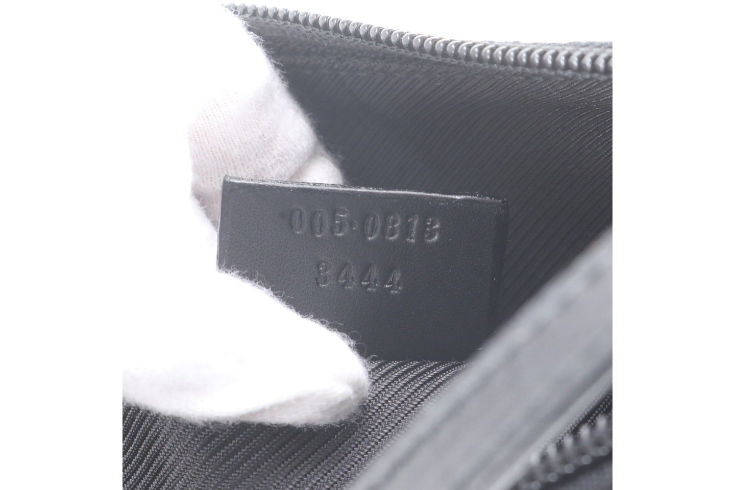 GG Canvas Leather Shoulder Bag — view 9