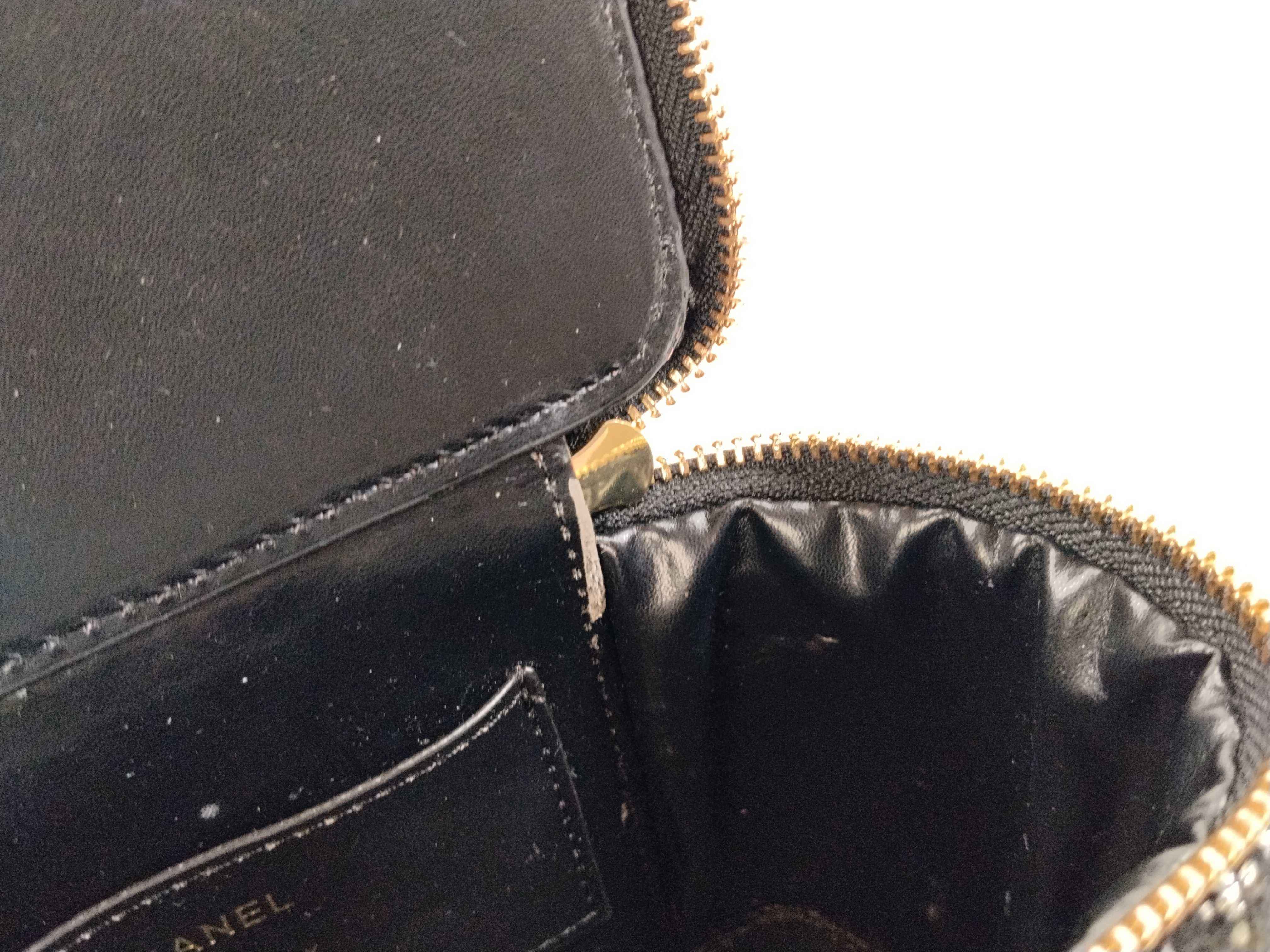 Chain Vanity - Vanity Bag — view 11
