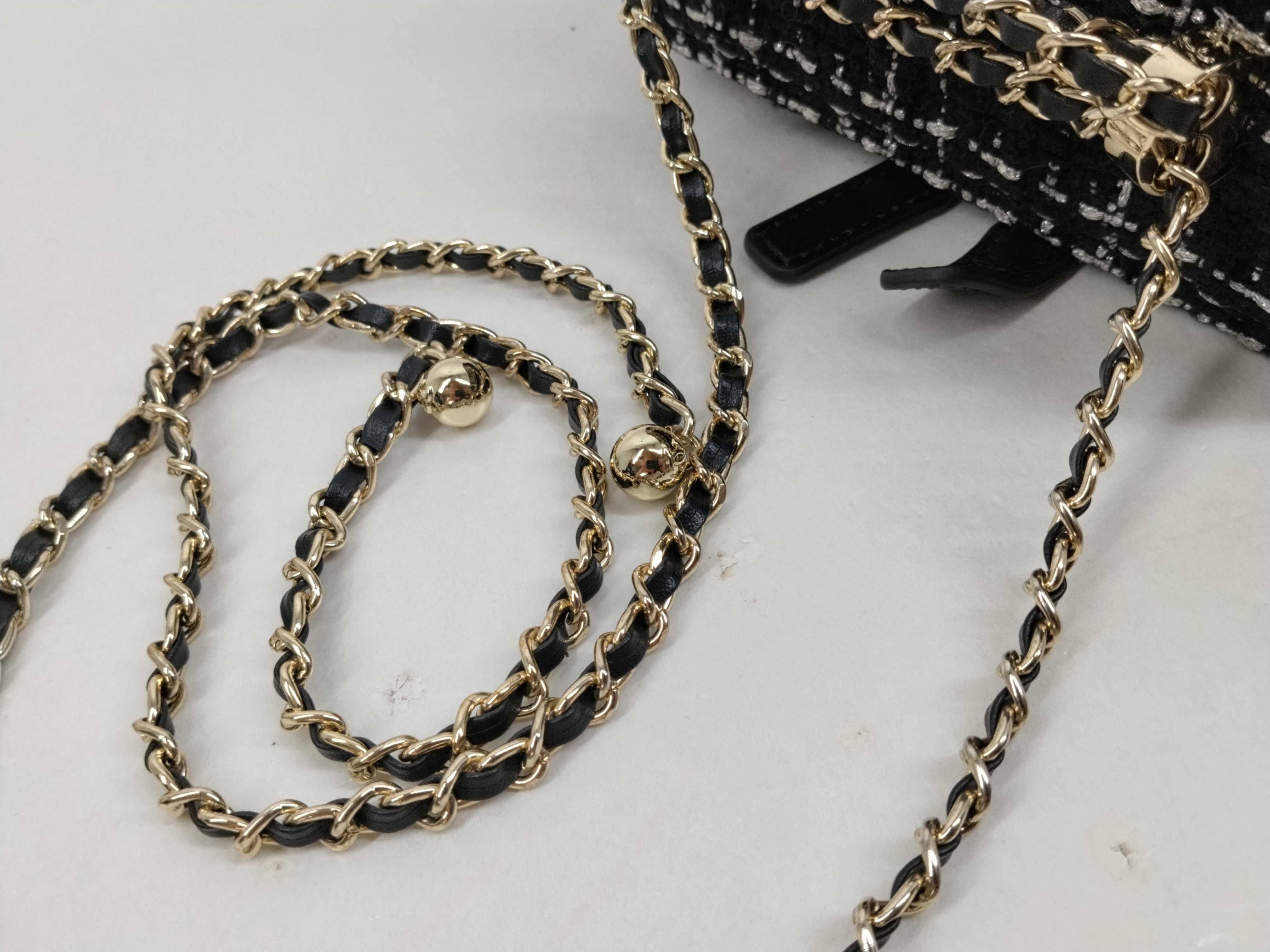 Chain Vanity - Vanity Bag — view 7