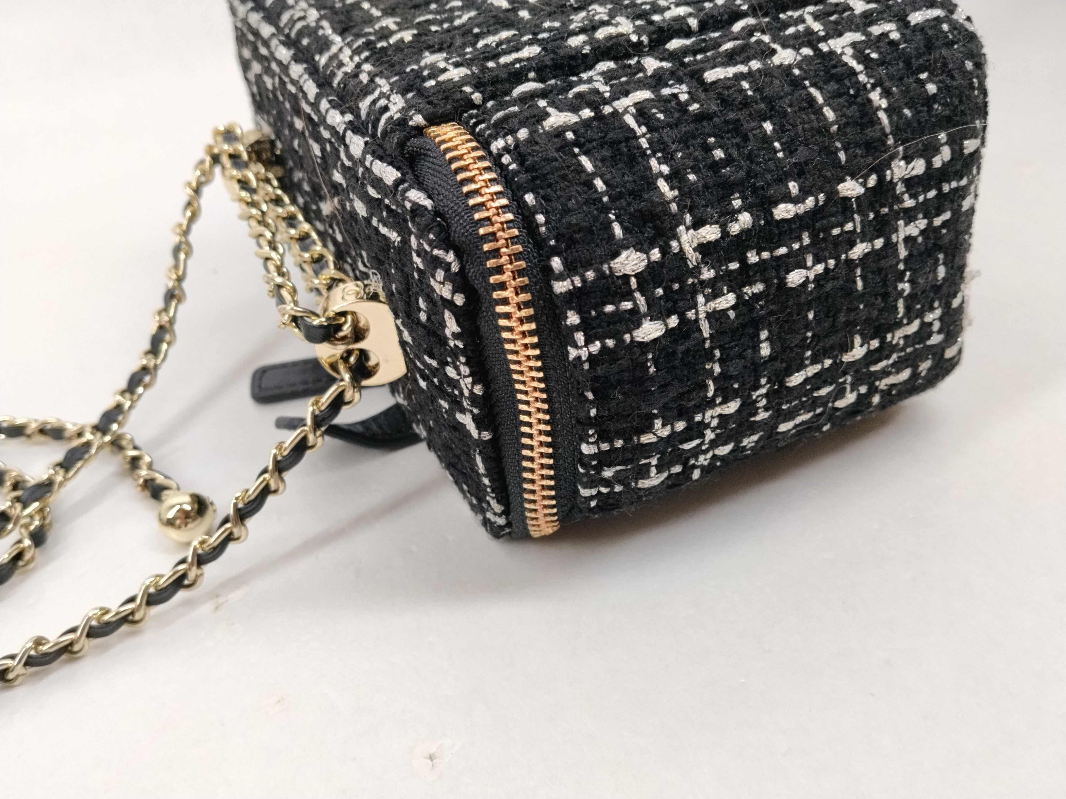 Chain Vanity - Vanity Bag — view 8