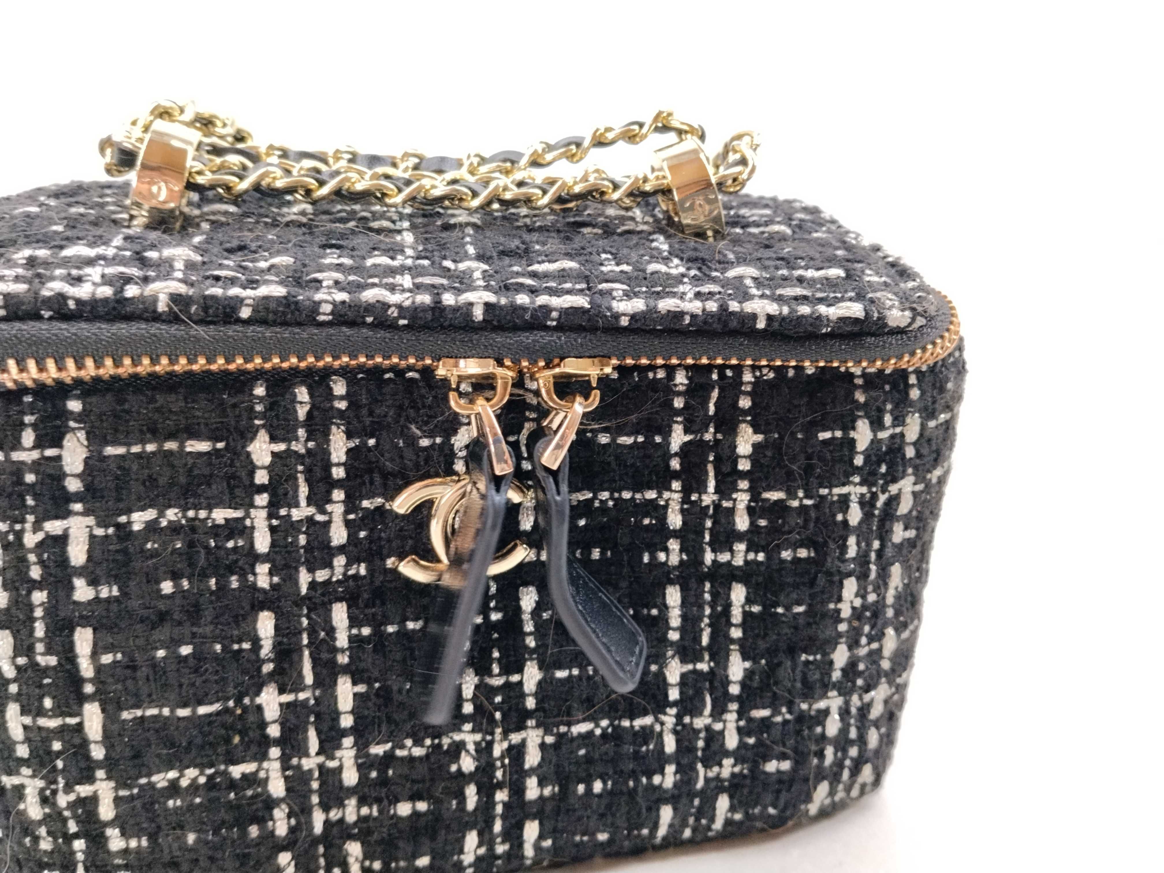 Chain Vanity - Vanity Bag — view 9