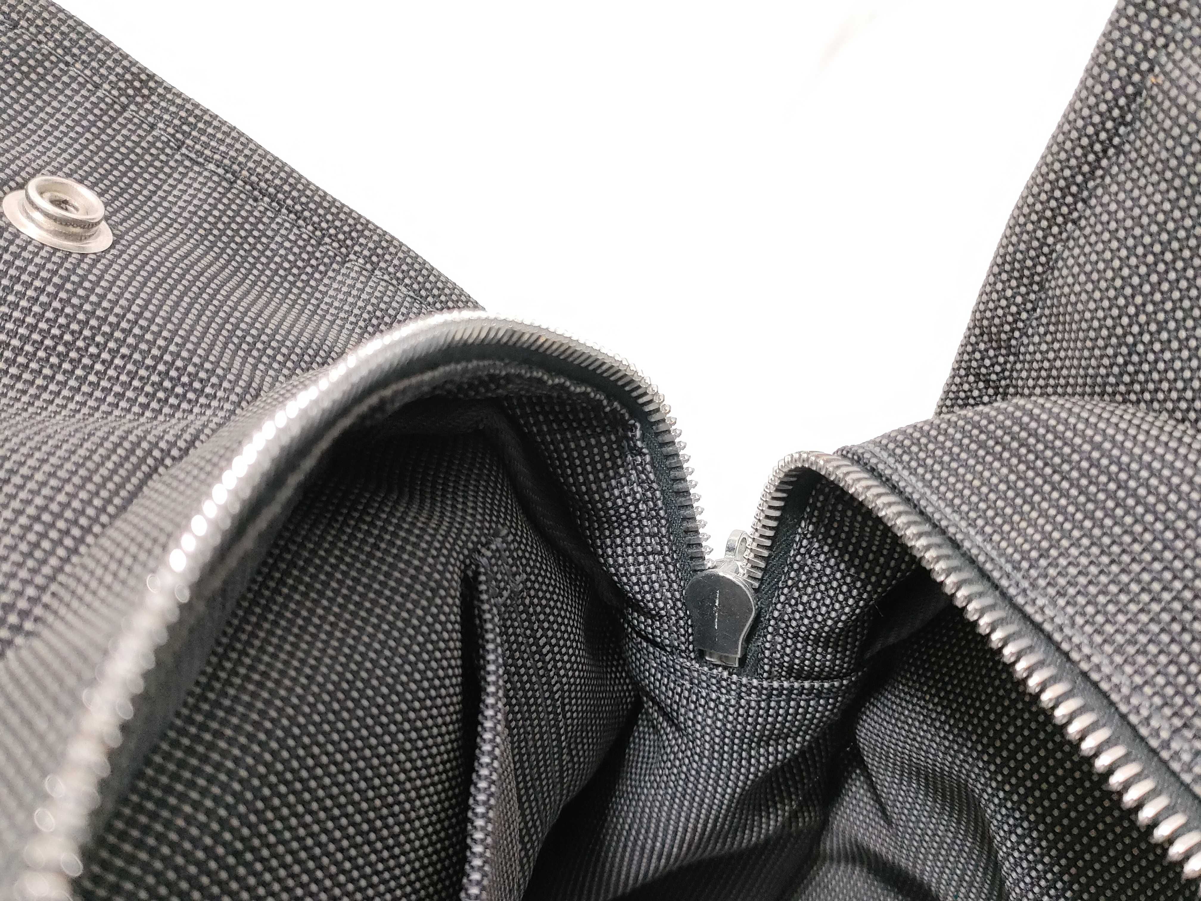 Herline MM Tote Bag — view 9