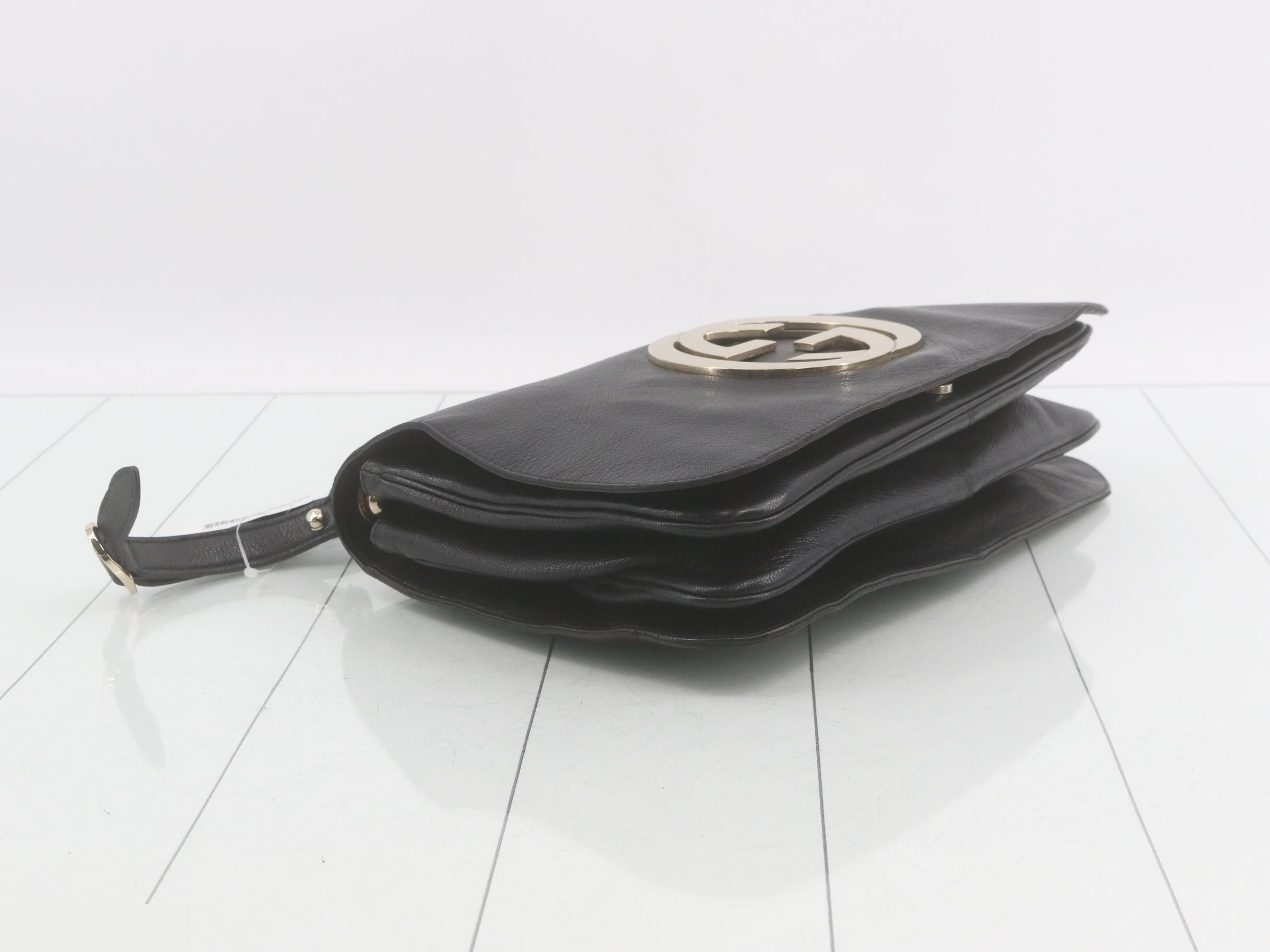 One-shoulder bag, interlocking design, 131034 — view 5