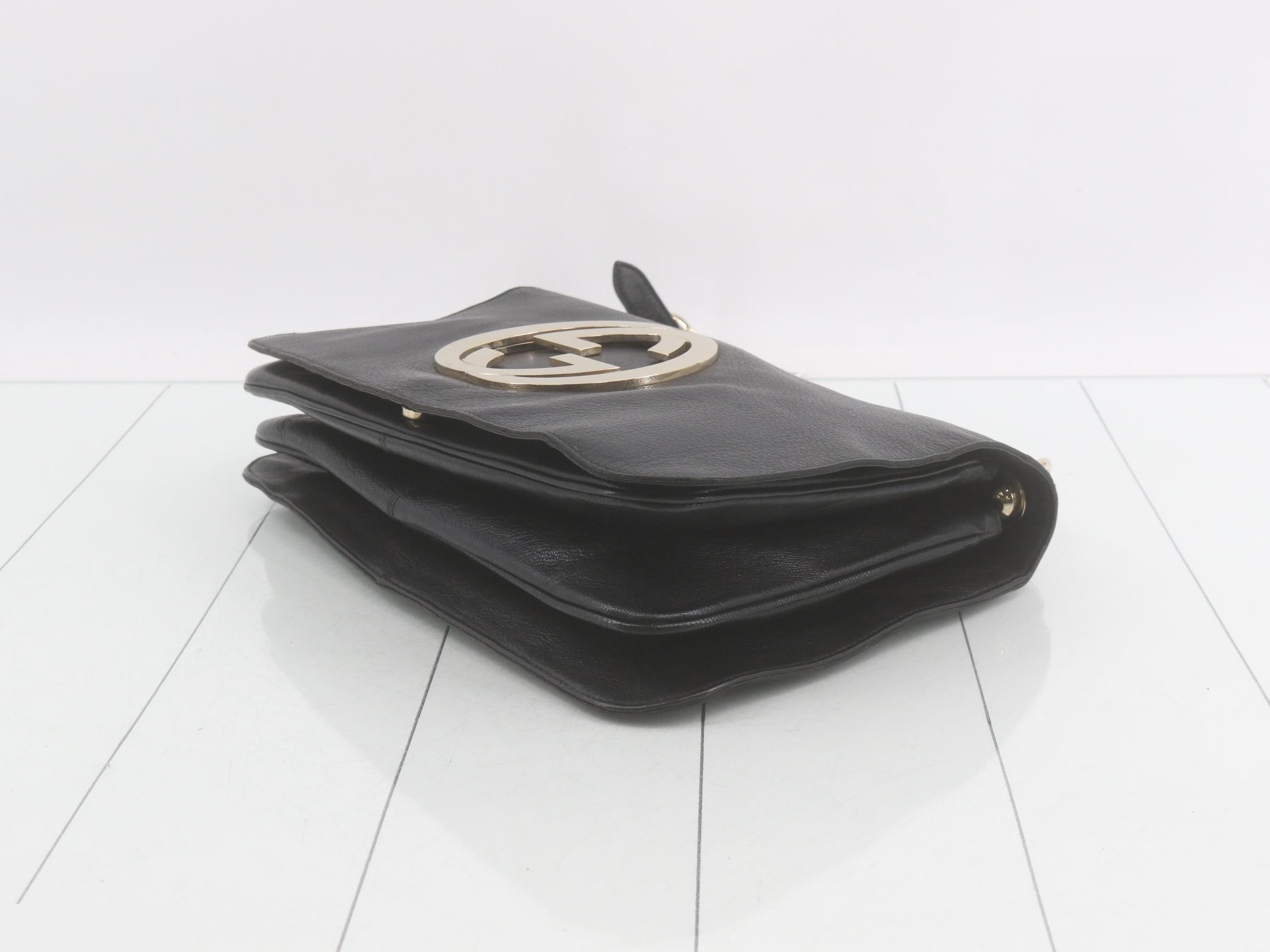 One-shoulder bag, interlocking design, 131034 — view 6