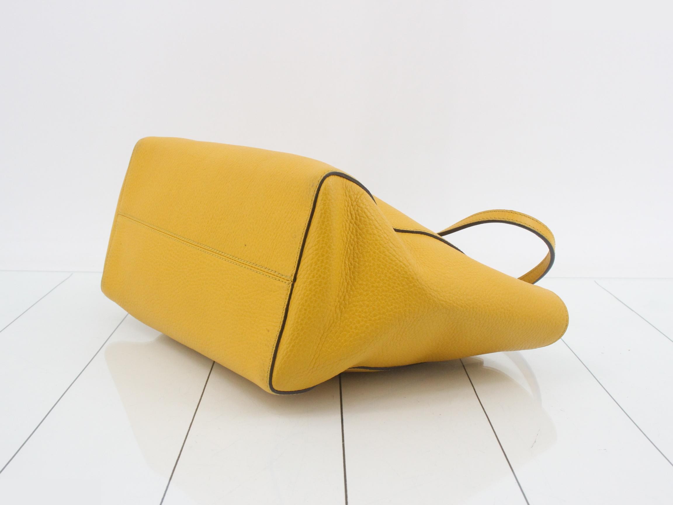 tote bag — view 6