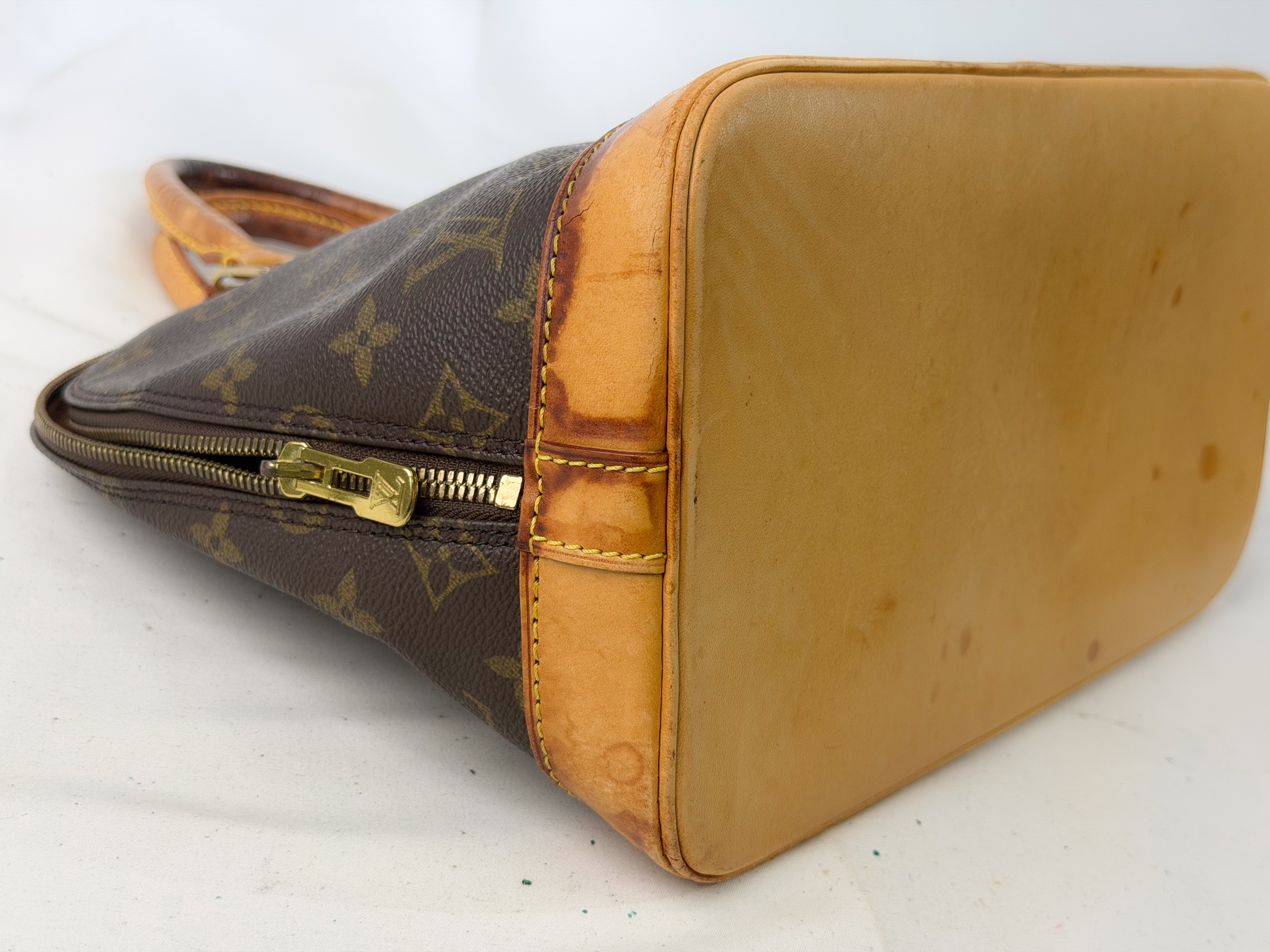 Monogram M40878 Alma MM BA0967 Handbag — view 8