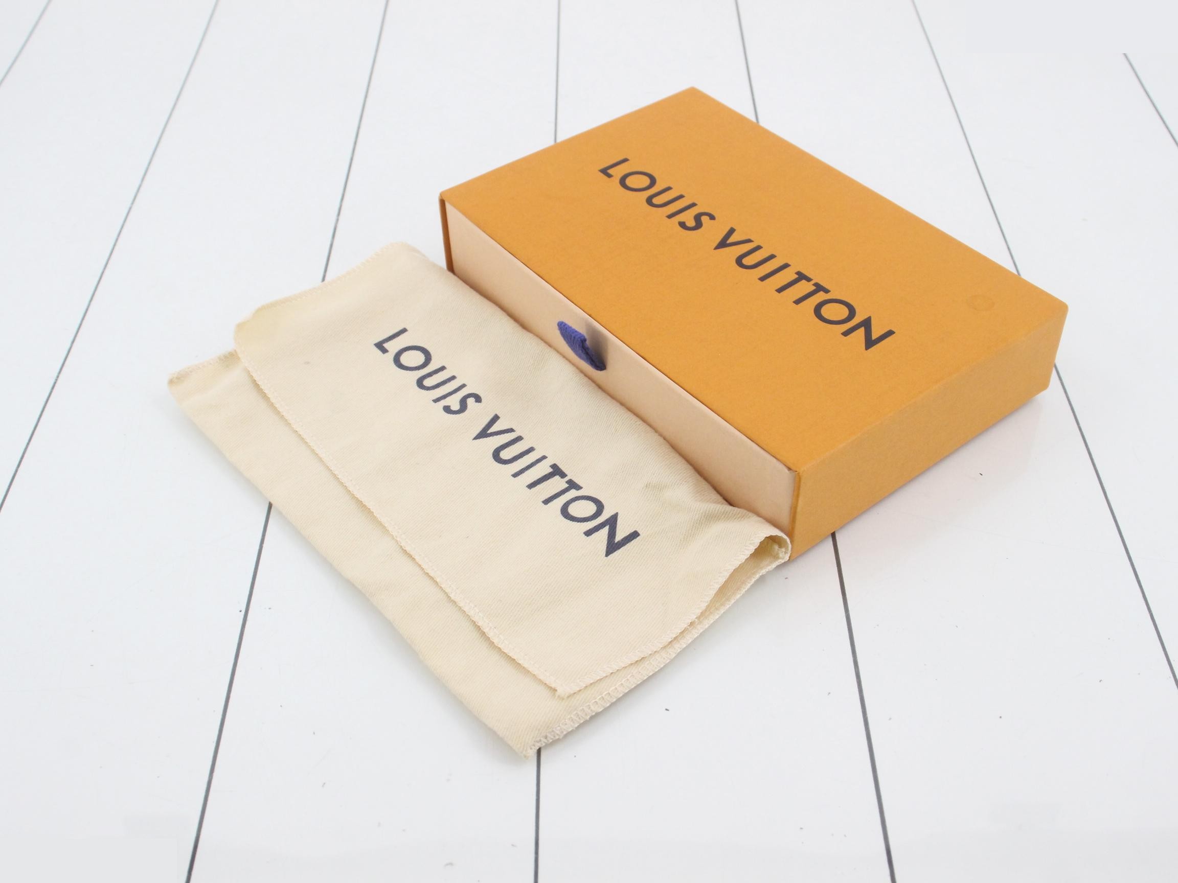 Portefeuille Lou - List price ¥159,500 - Black — view 5