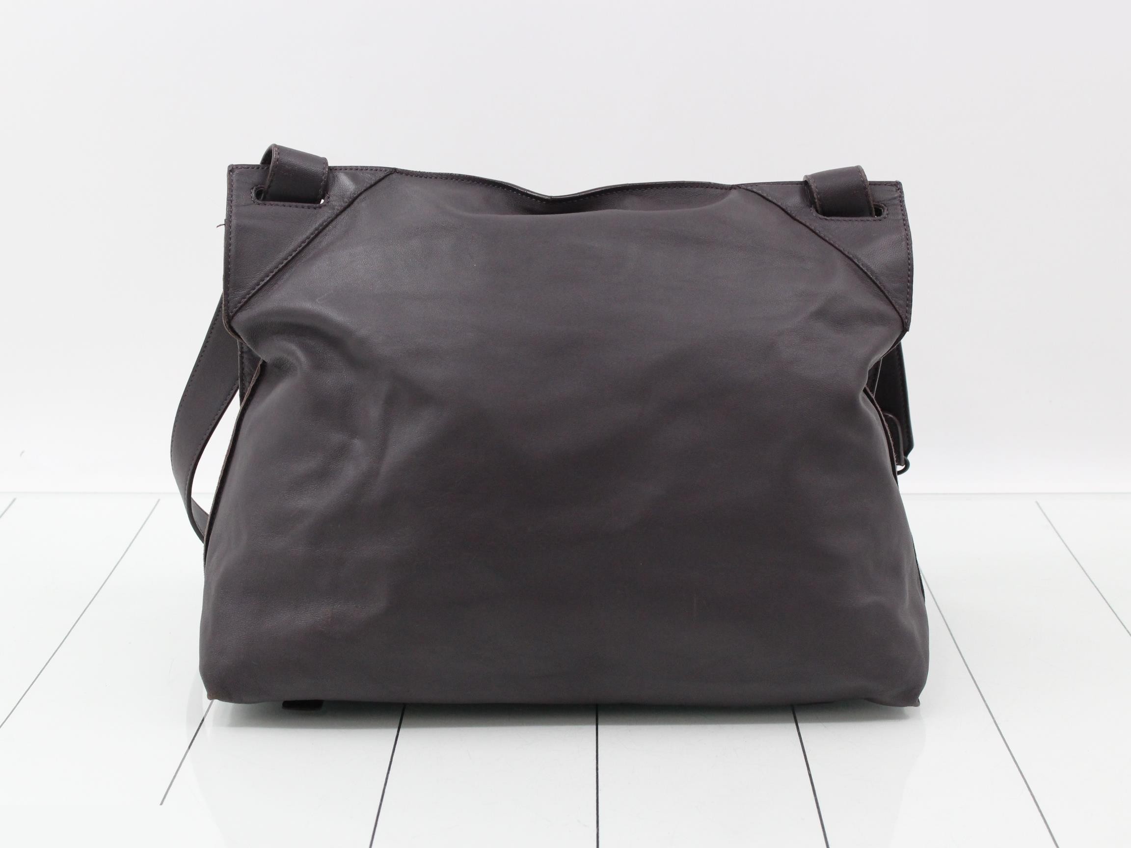 Intrecciato (bag) Messenger Shoulder Bag — view 2