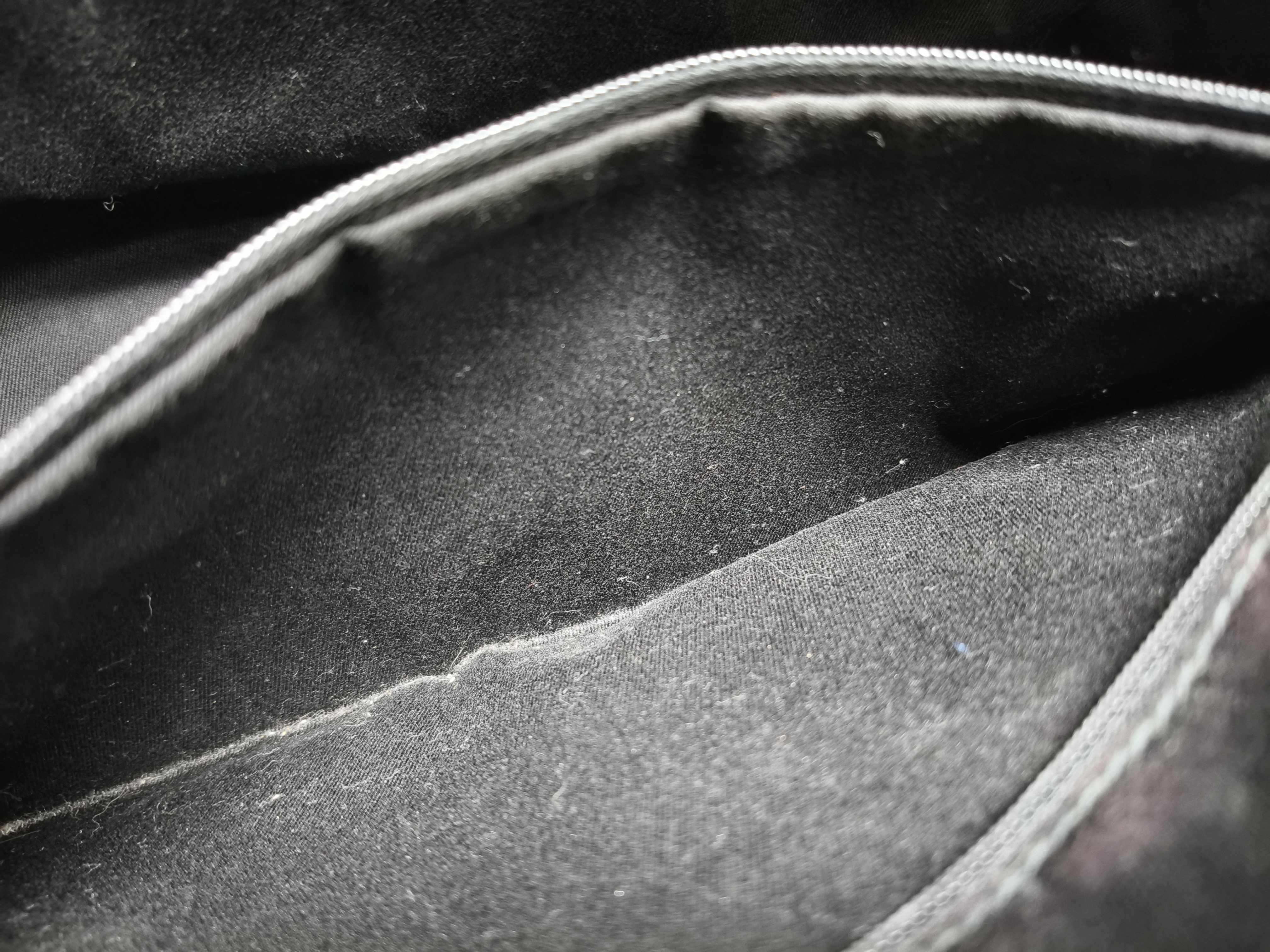 GG Canvas Gucci Handbag — view 11