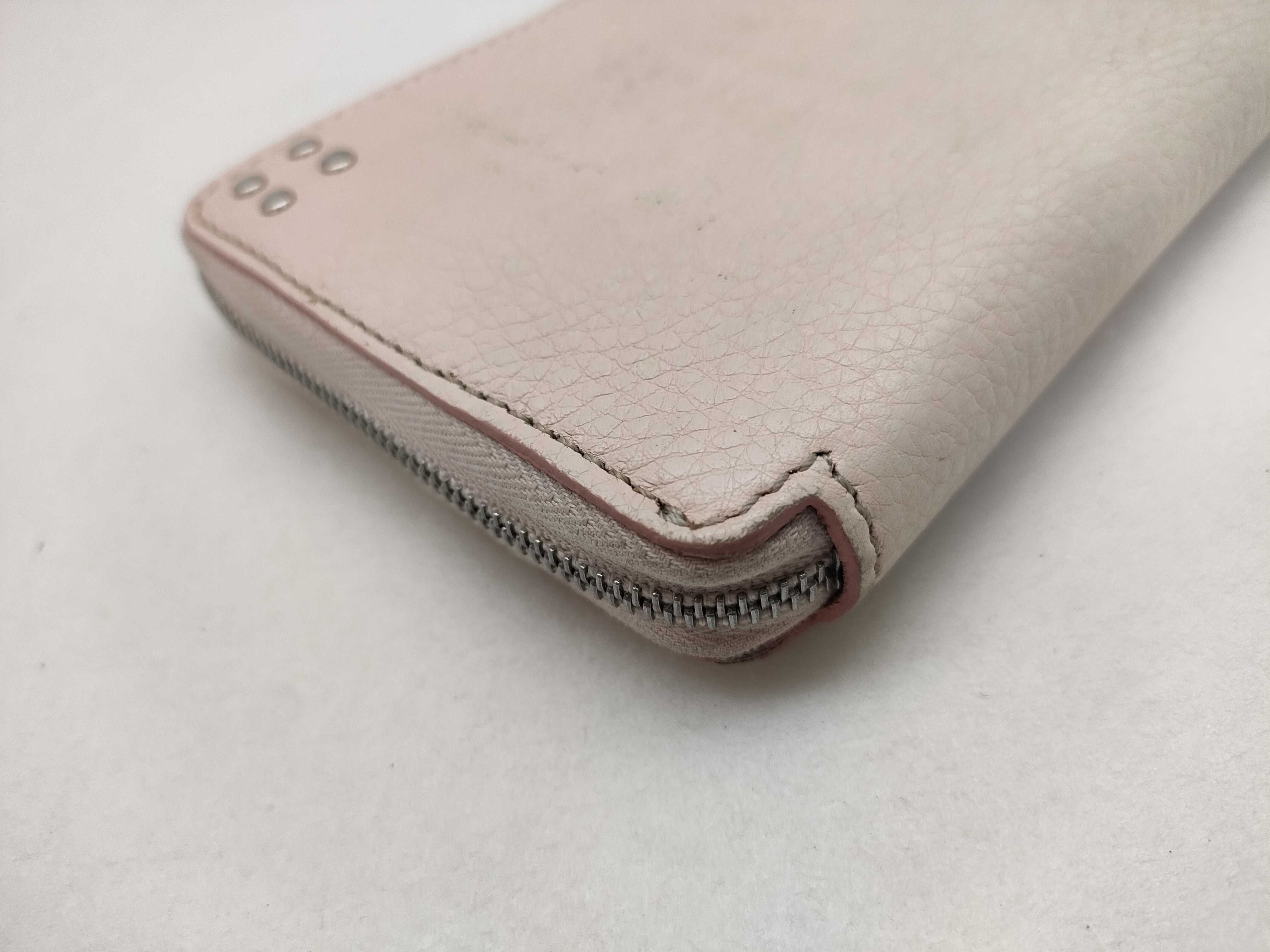 Leather Round Wallet — view 3
