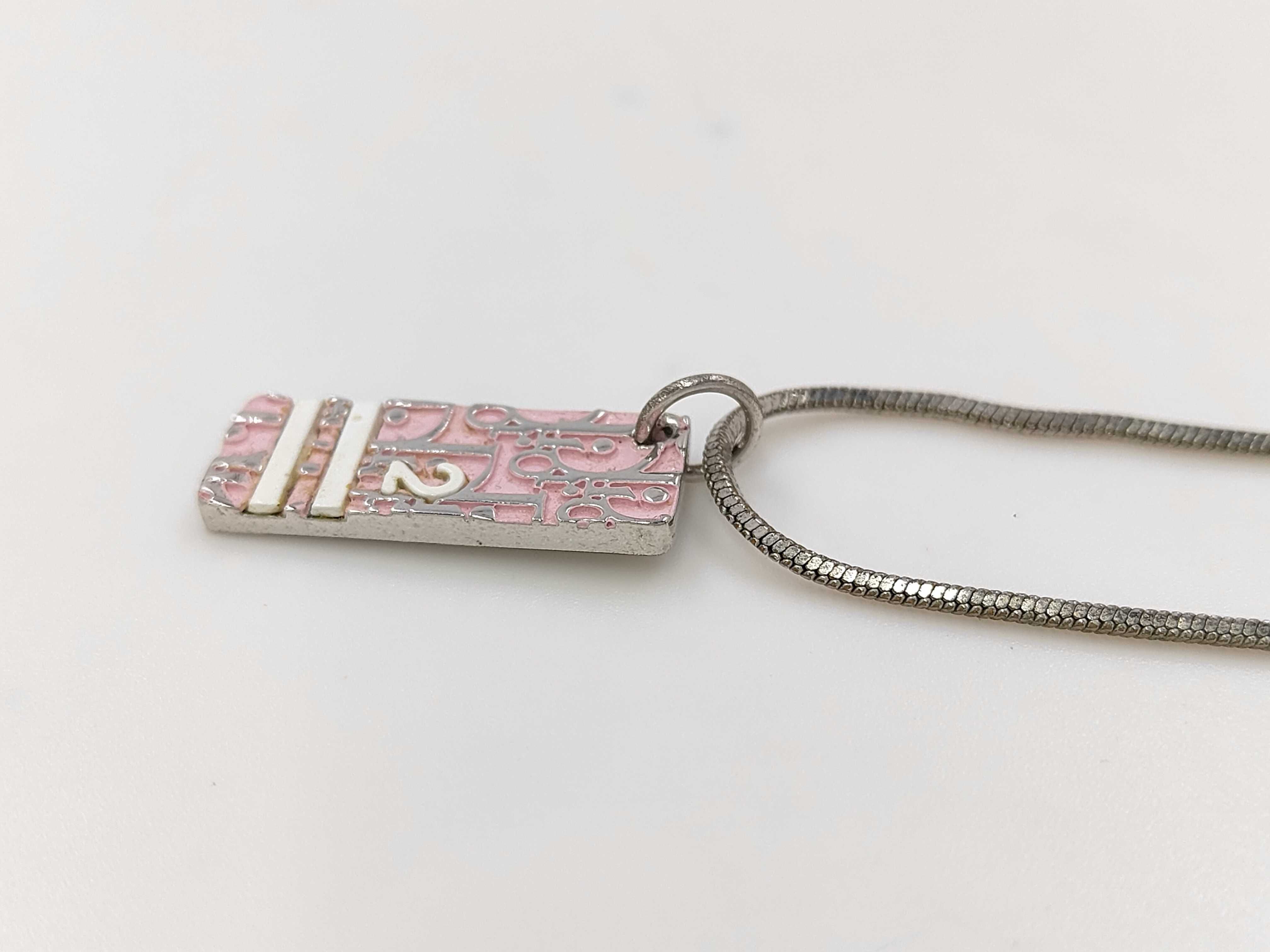 Christian / Necklace — view 2