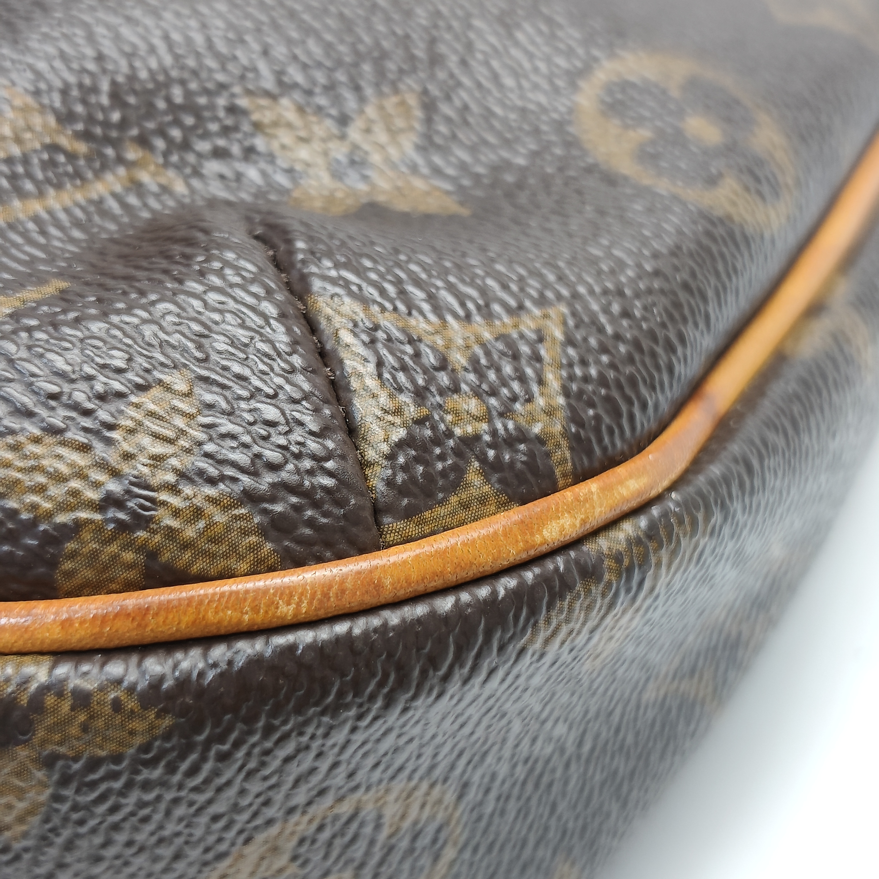【*Shipped from: China*】LOUIS VUITTON Odeon PU Shoulder Bag — view 12