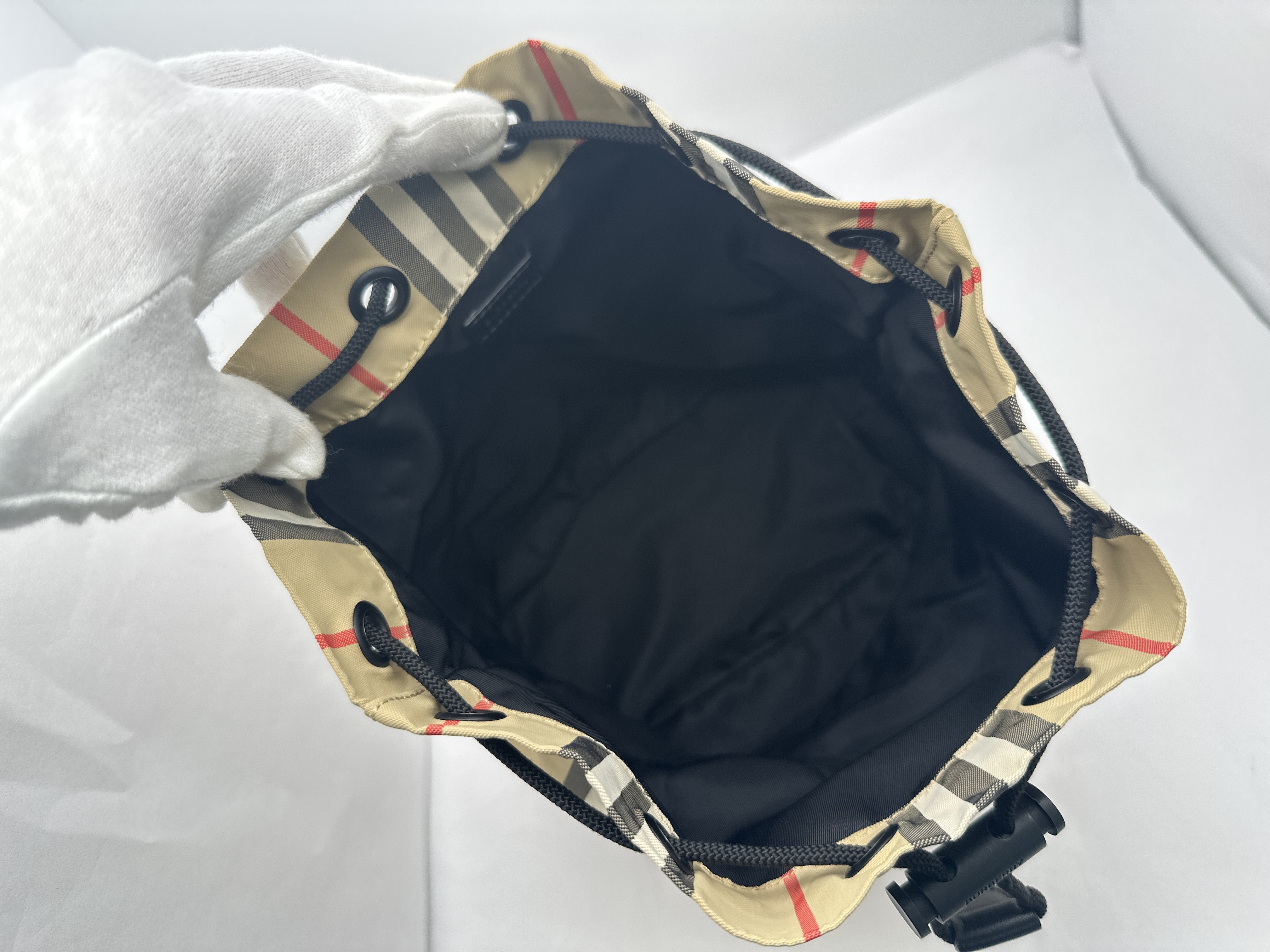 Checkered Drawstring Bag — view 5