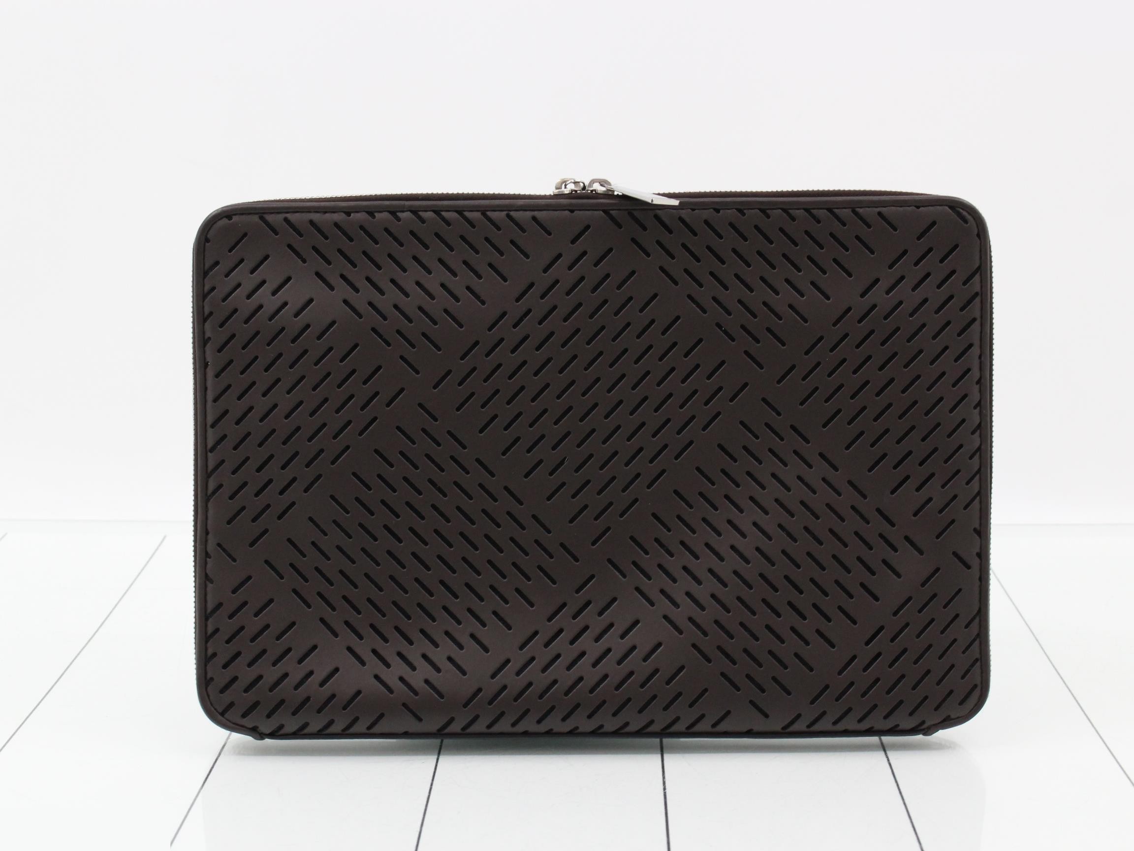 Maxi Intrecciato Clutch Bag, Leather, Brown — view 2