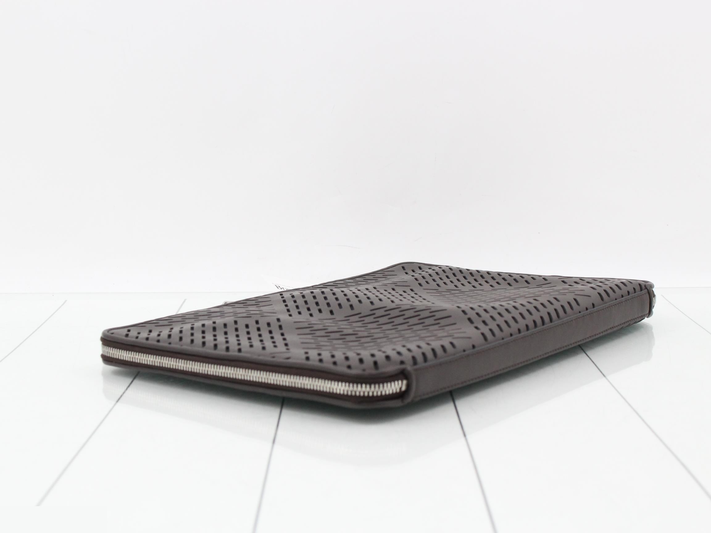Maxi Intrecciato Clutch Bag, Leather, Brown — view 5