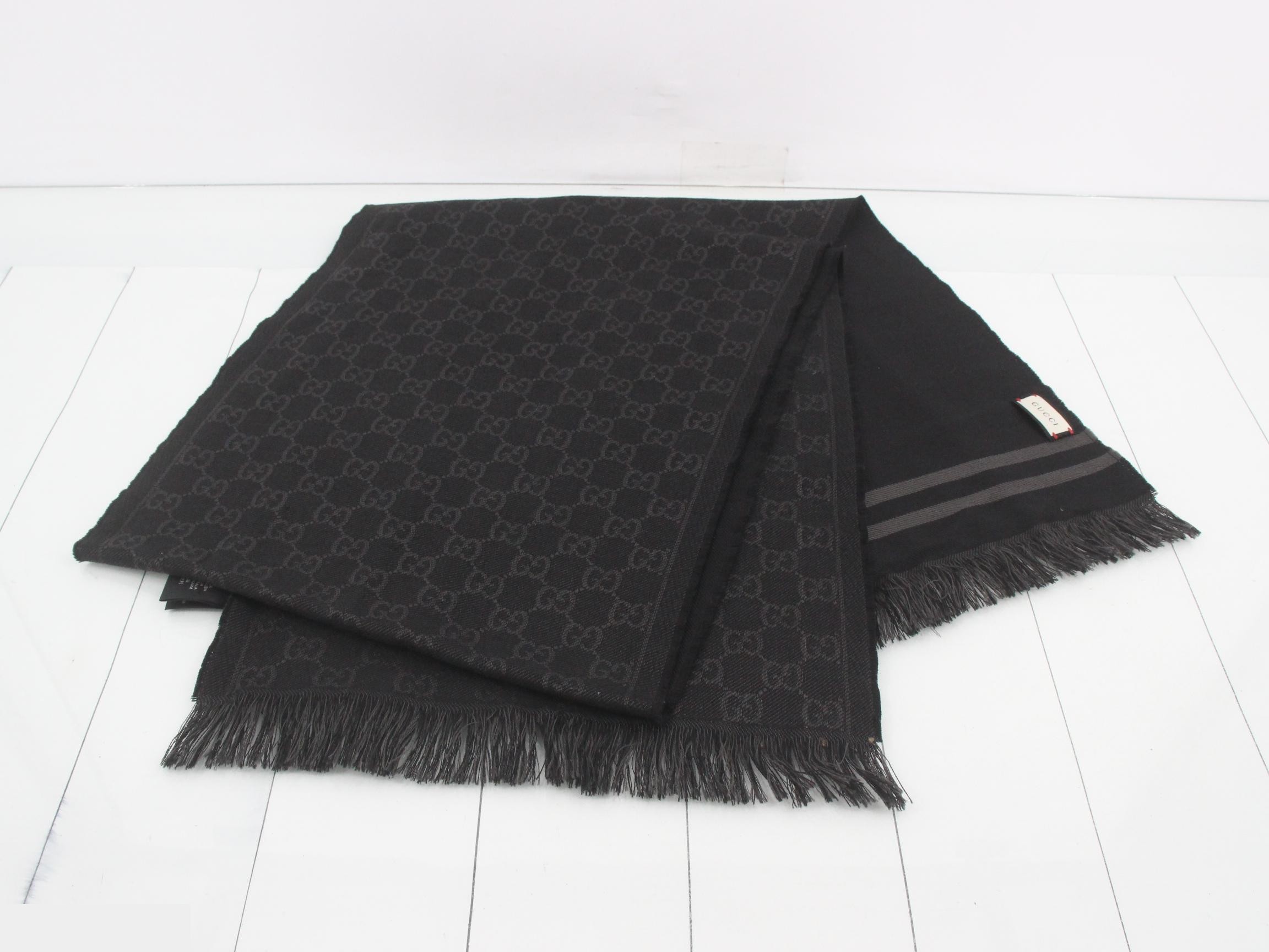 new tag GG pattern stole/scarf, gray — view 3