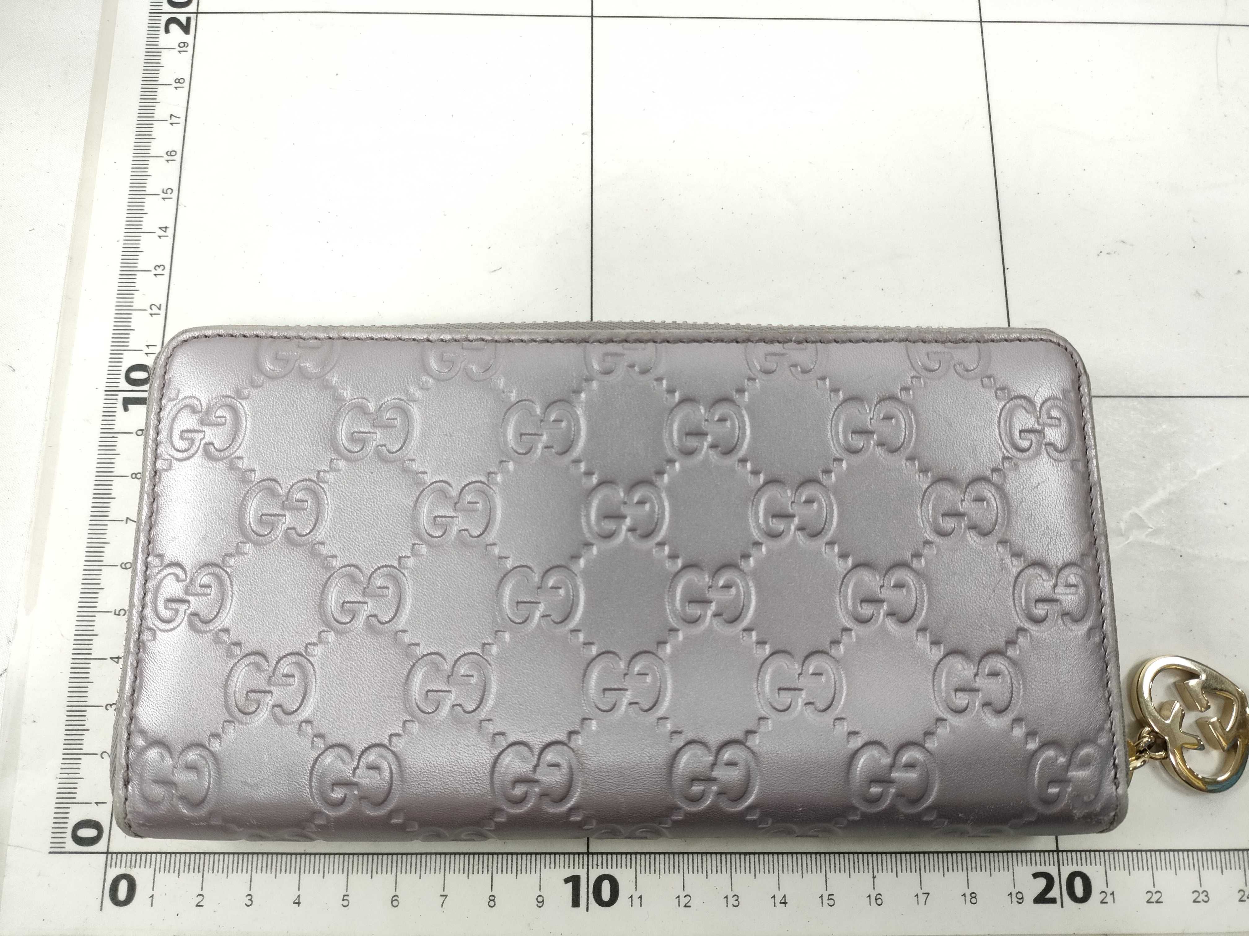 long wallet — view 2